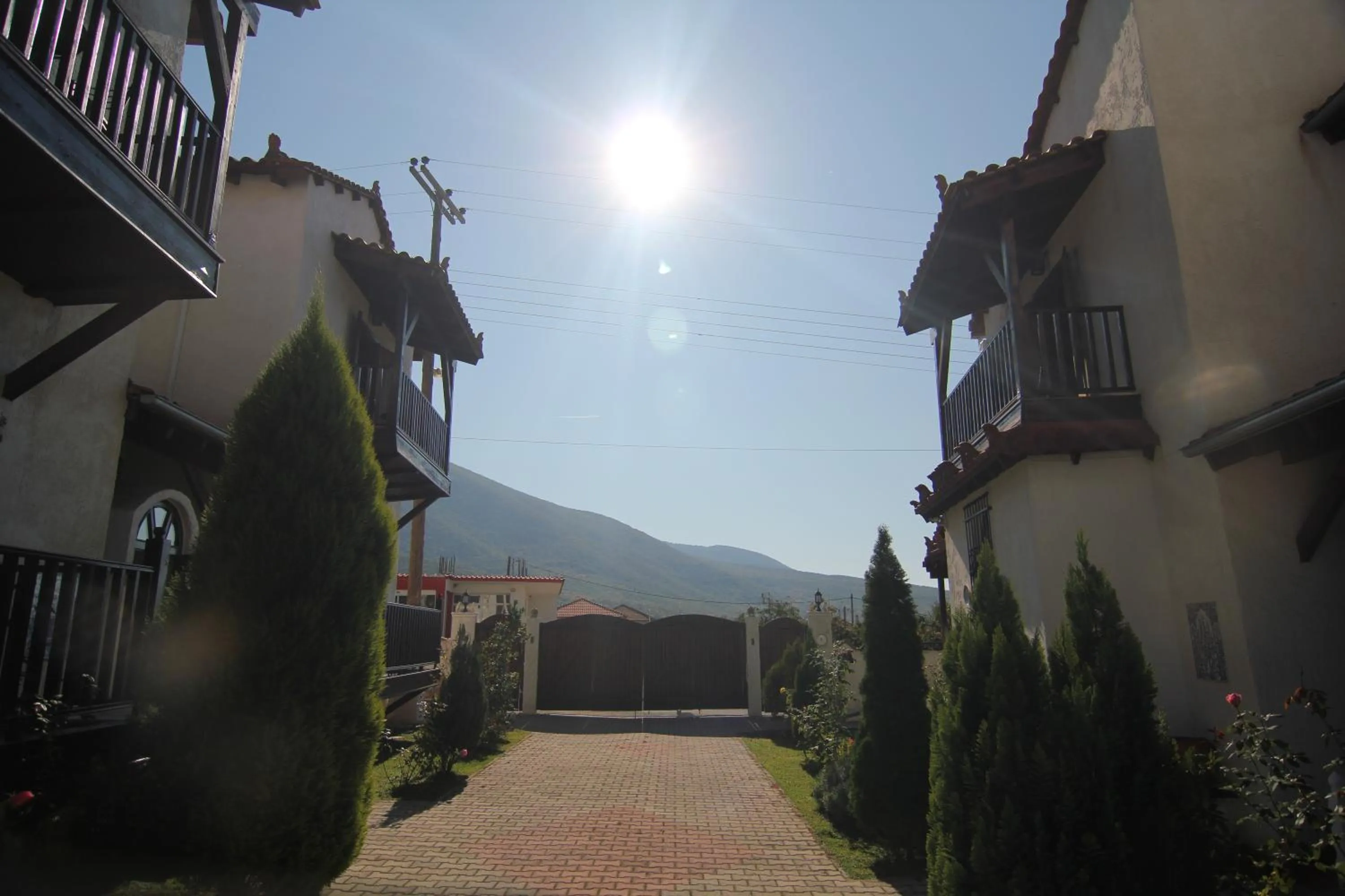 Property building in Chateaux Constantin Agistro