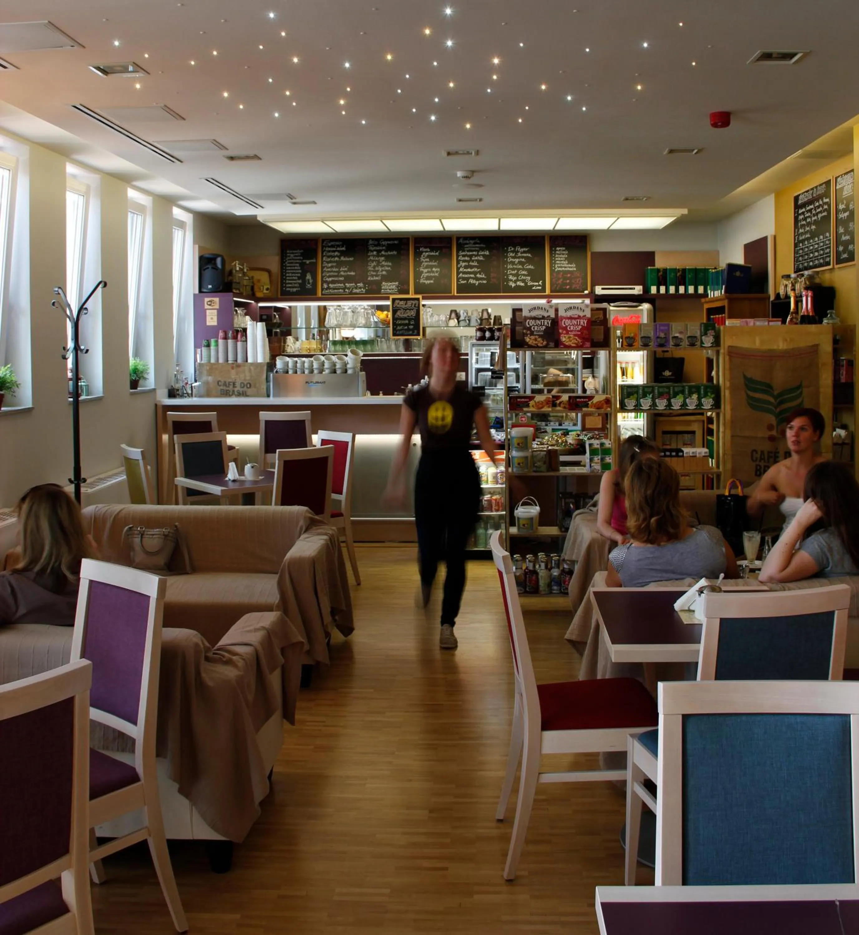 Restaurant/places to eat in Szent Gellért Hotel