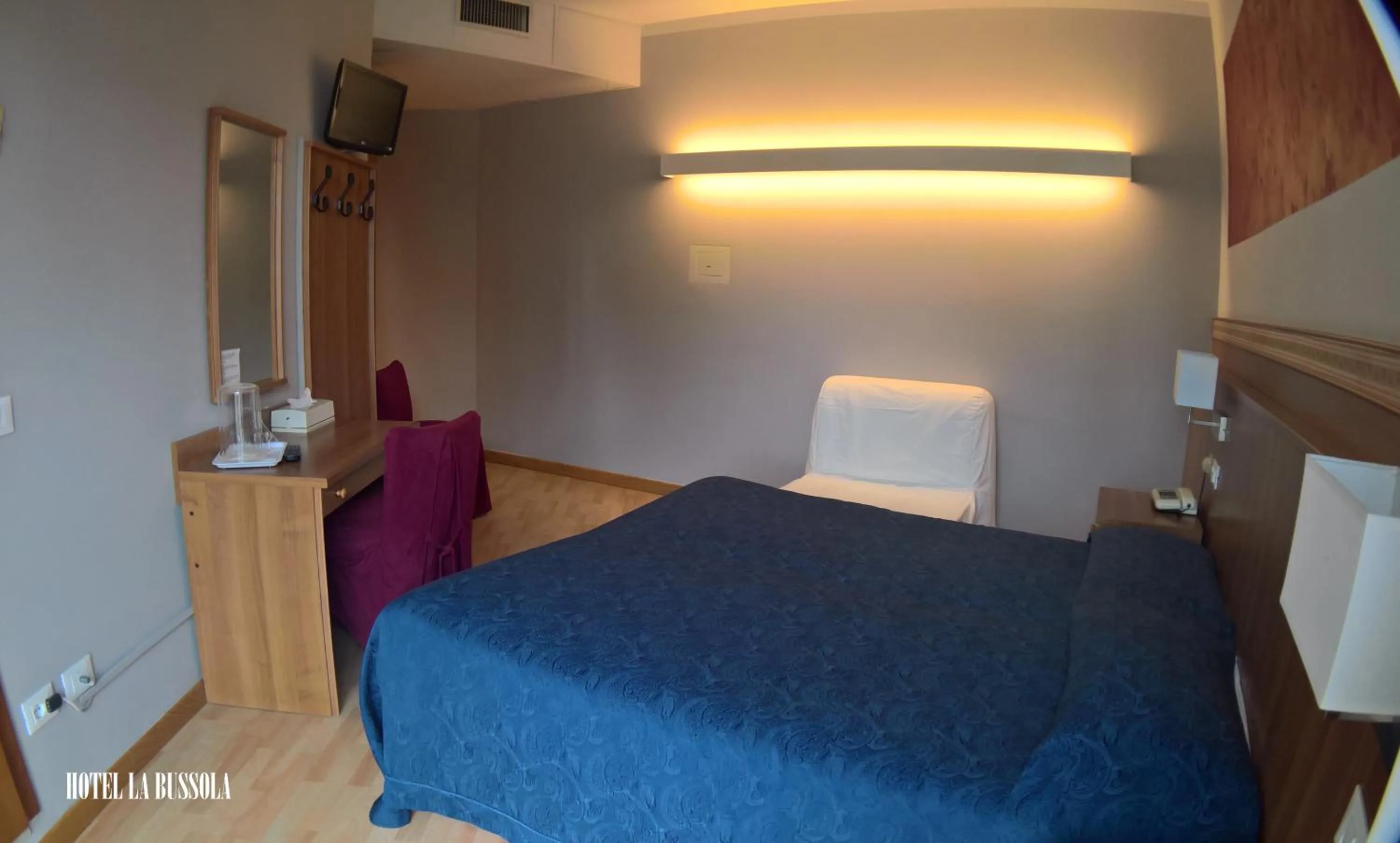 Bed in Hotel La Bussola