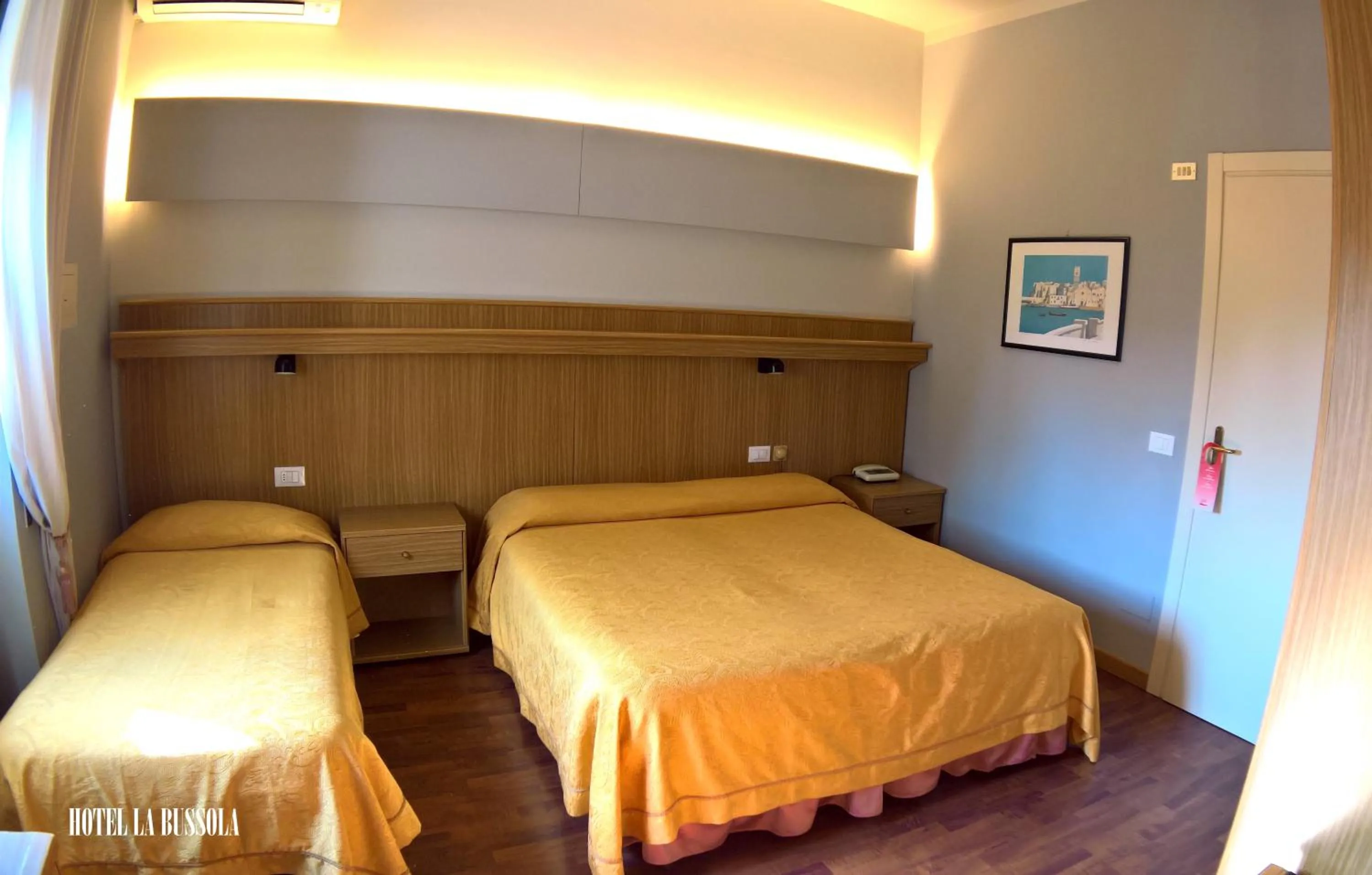 Bed in Hotel La Bussola