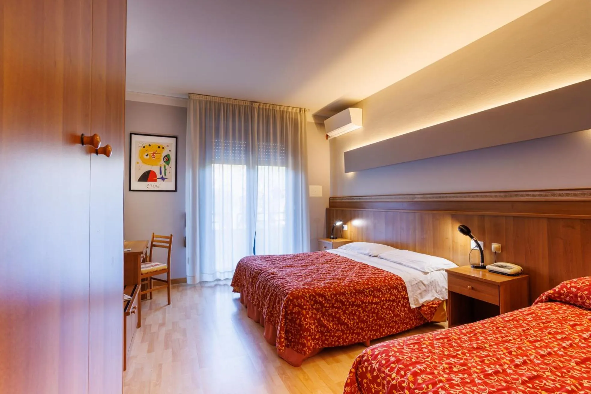 Bed in Hotel La Bussola