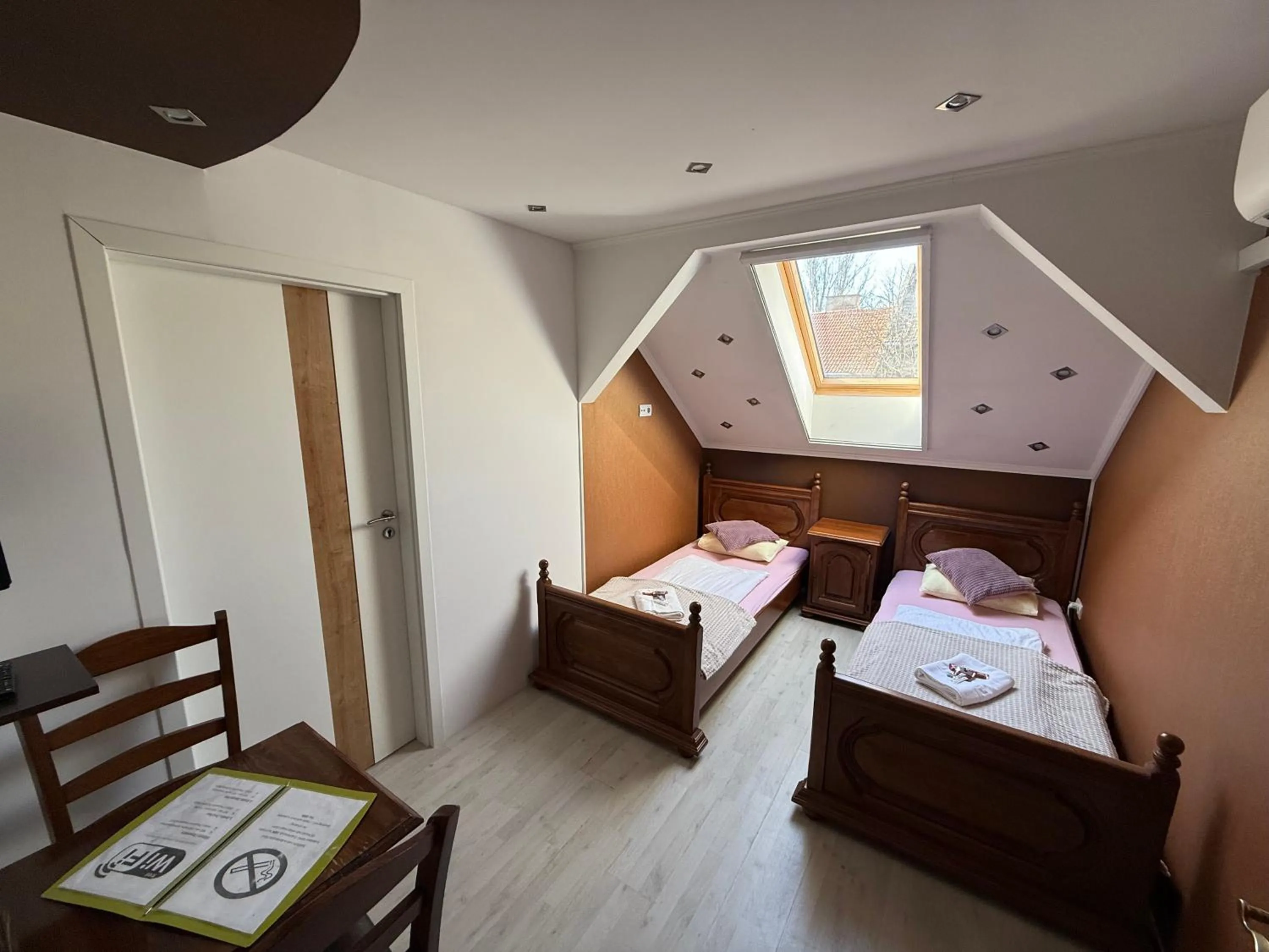 Bed in Mosoly Apartman