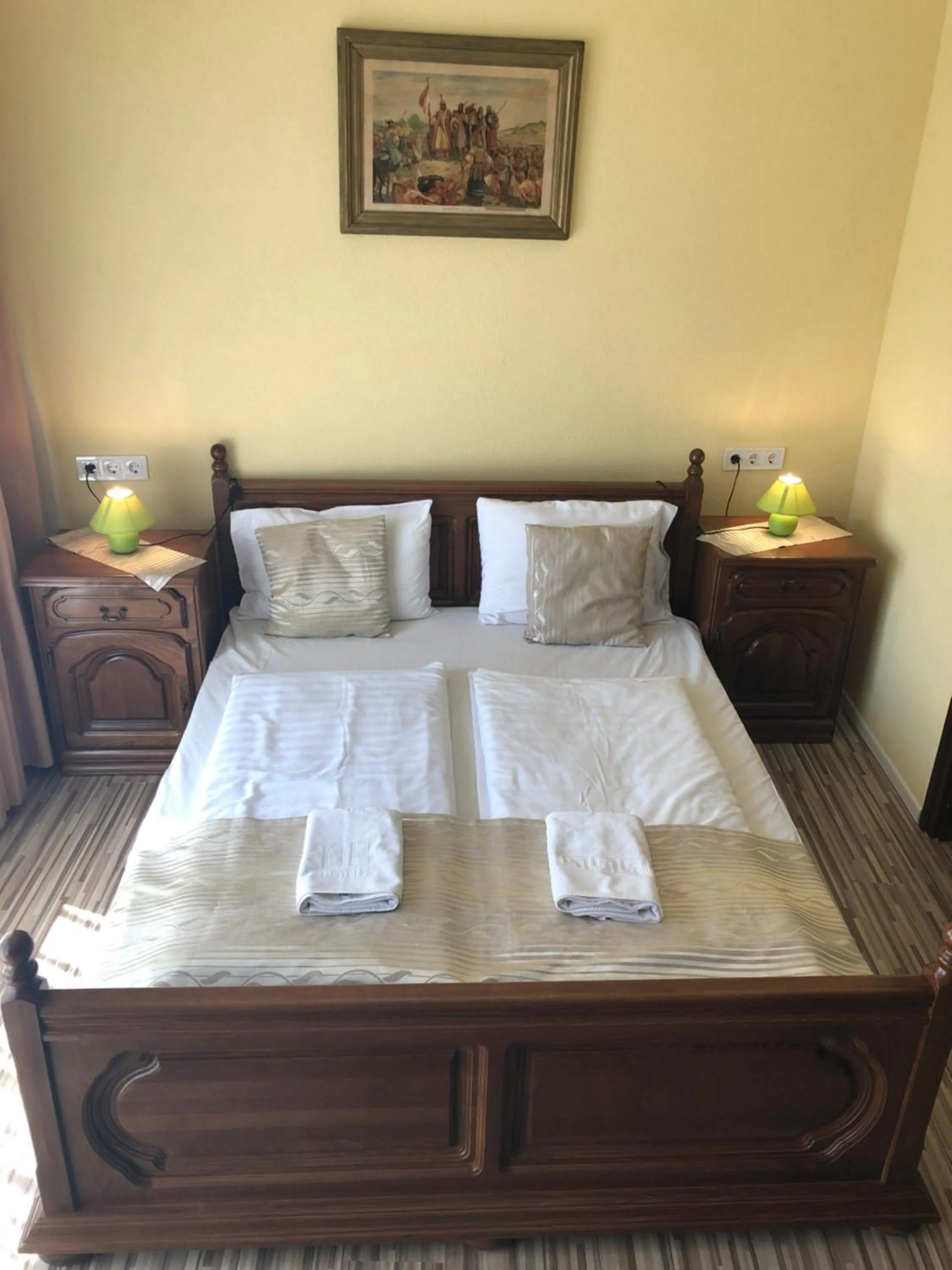 Bed in Mosoly Apartman