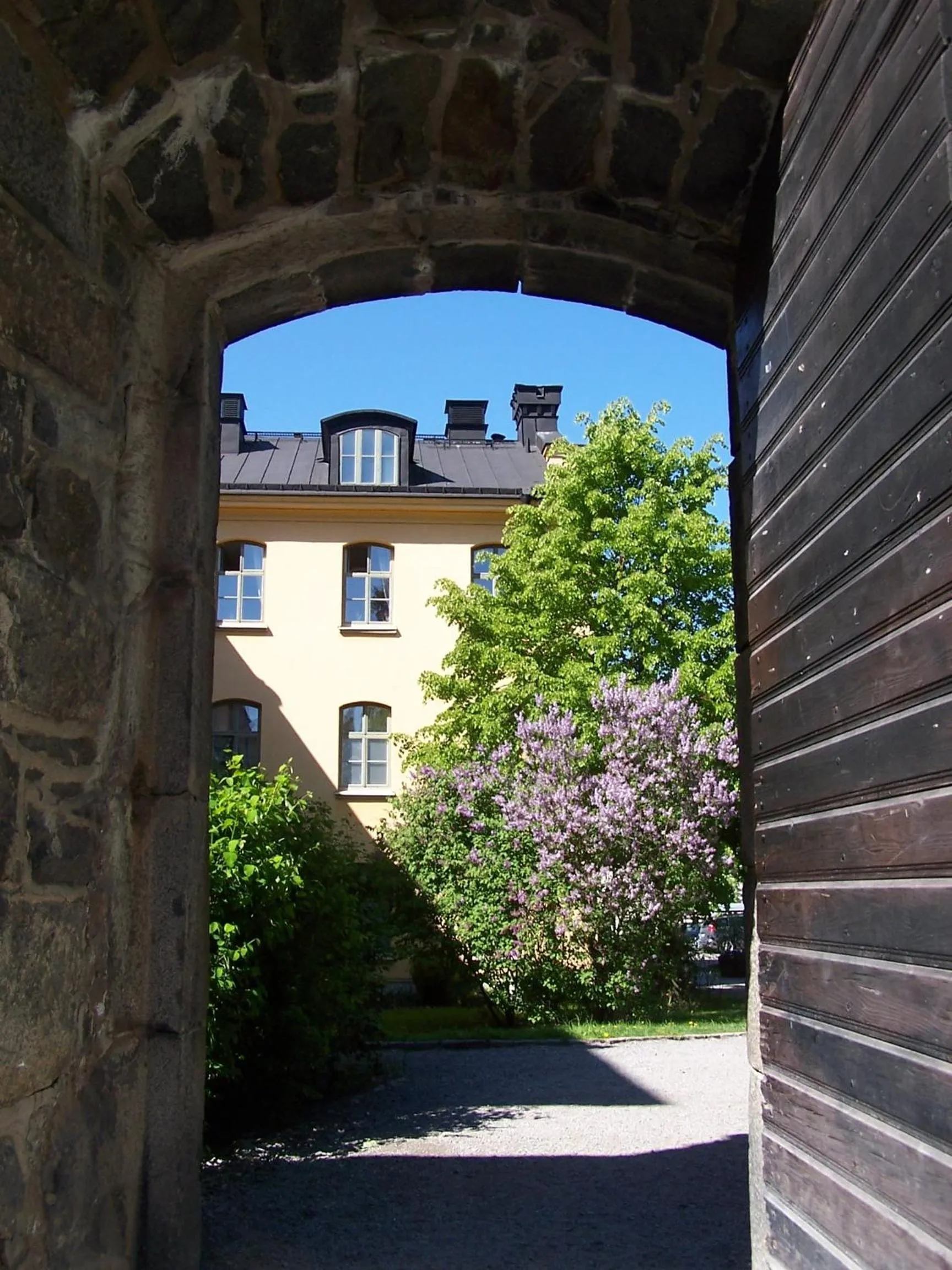 Facade/entrance in STF Långholmen Hostel
