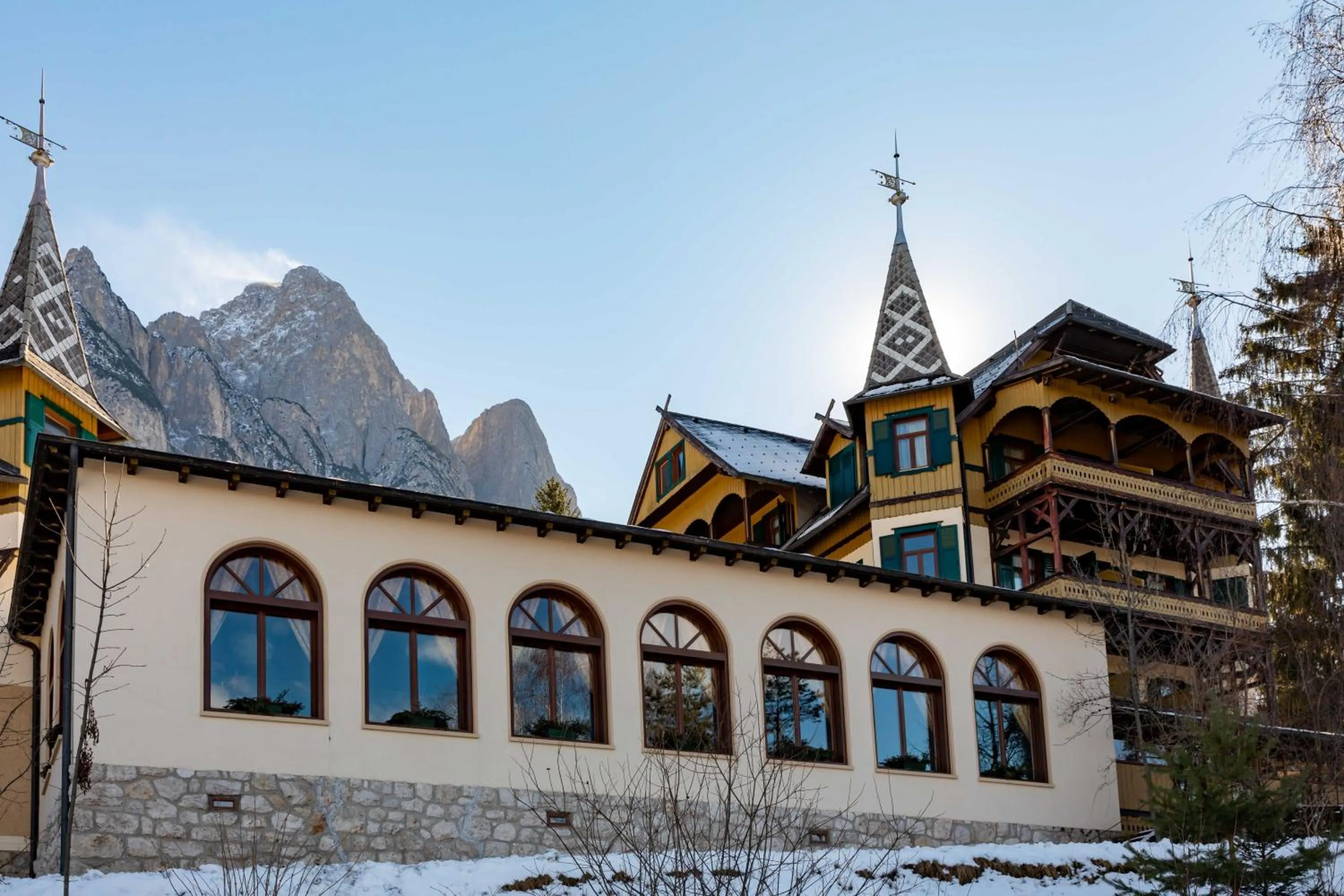 Property building in Hotel Salegg