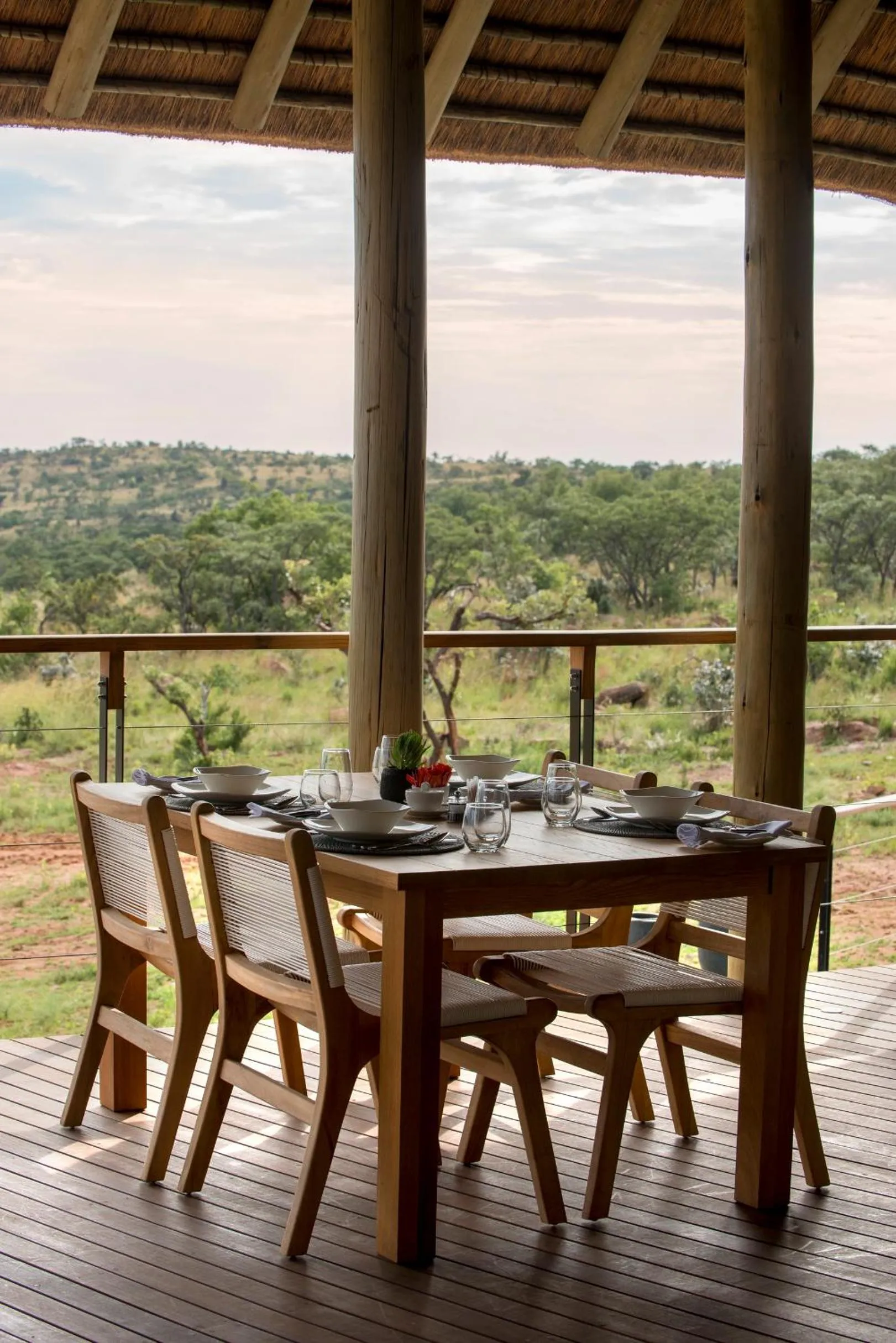 Day in MHONDORO SAFARI LODGE & VILLA