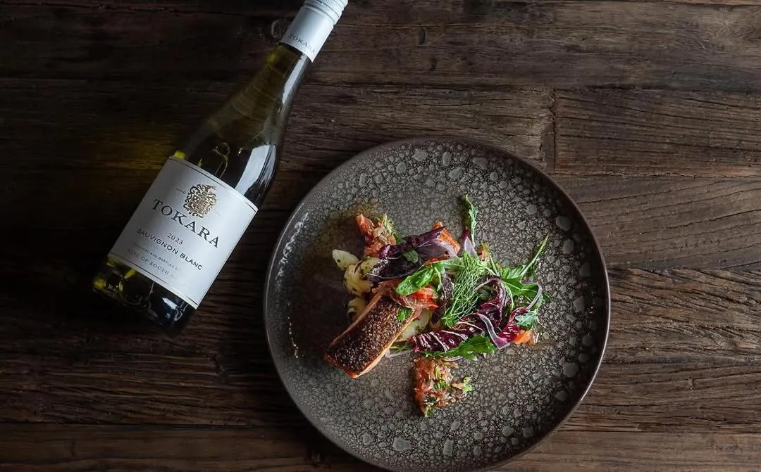 Food and drinks in MHONDORO SAFARI LODGE & VILLA