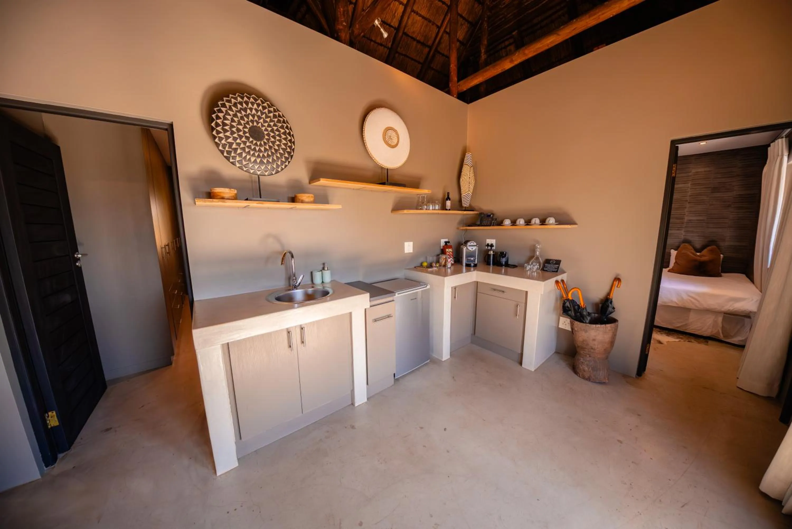 Kitchen or kitchenette in MHONDORO SAFARI LODGE & VILLA