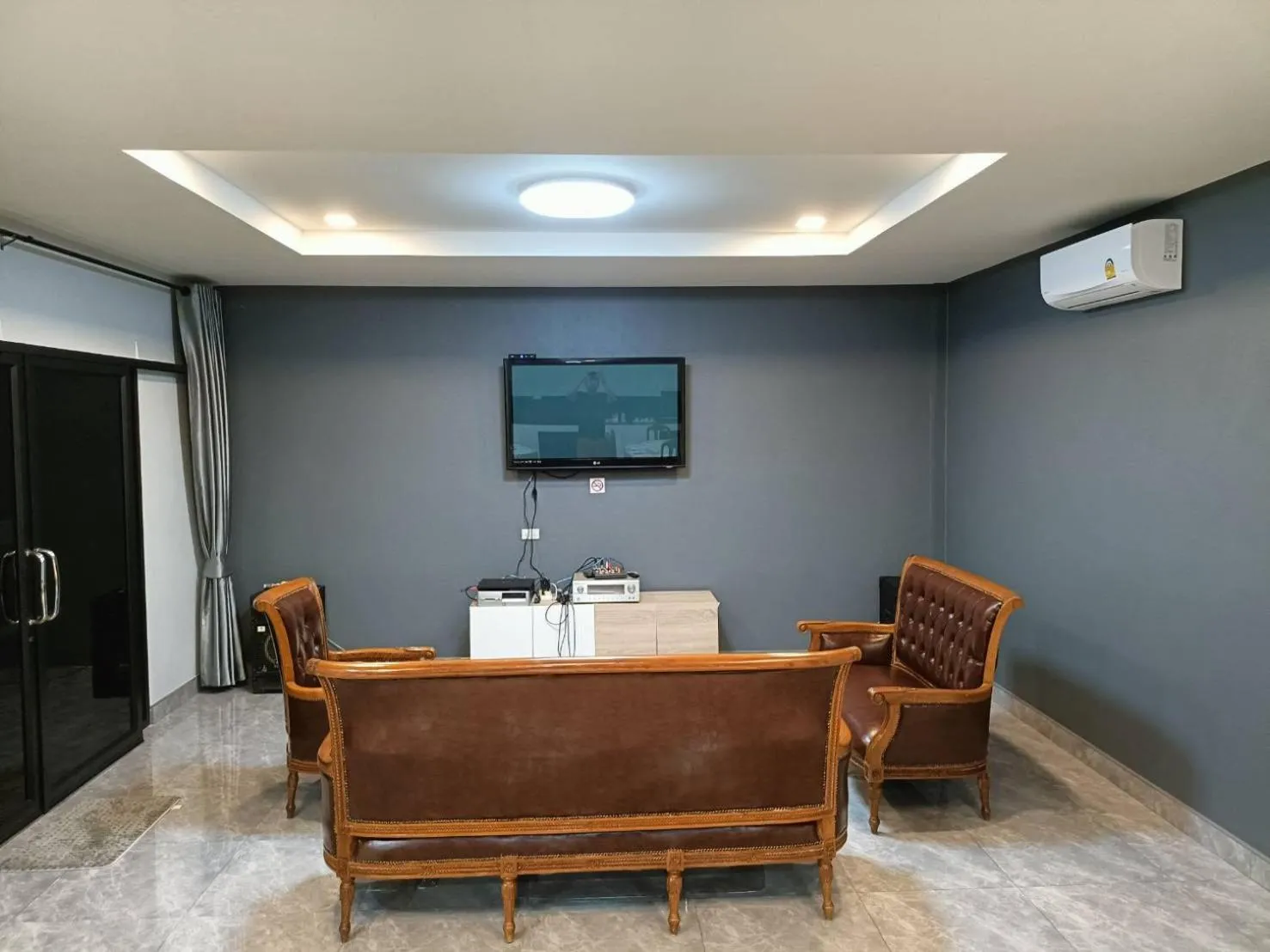 TV and multimedia in Numhom Resort