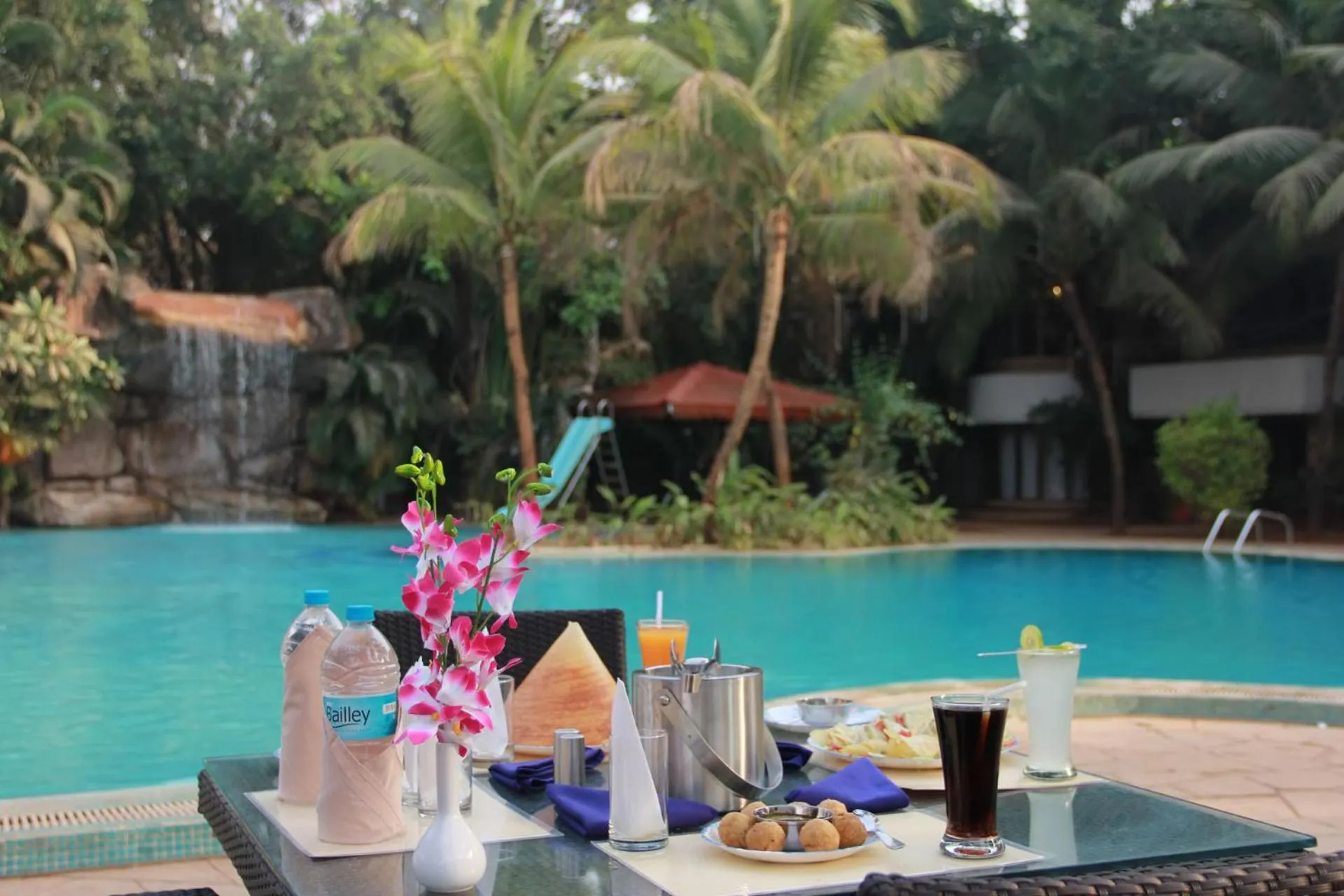 Swimming pool in Treasure Island Resorts Lonavala