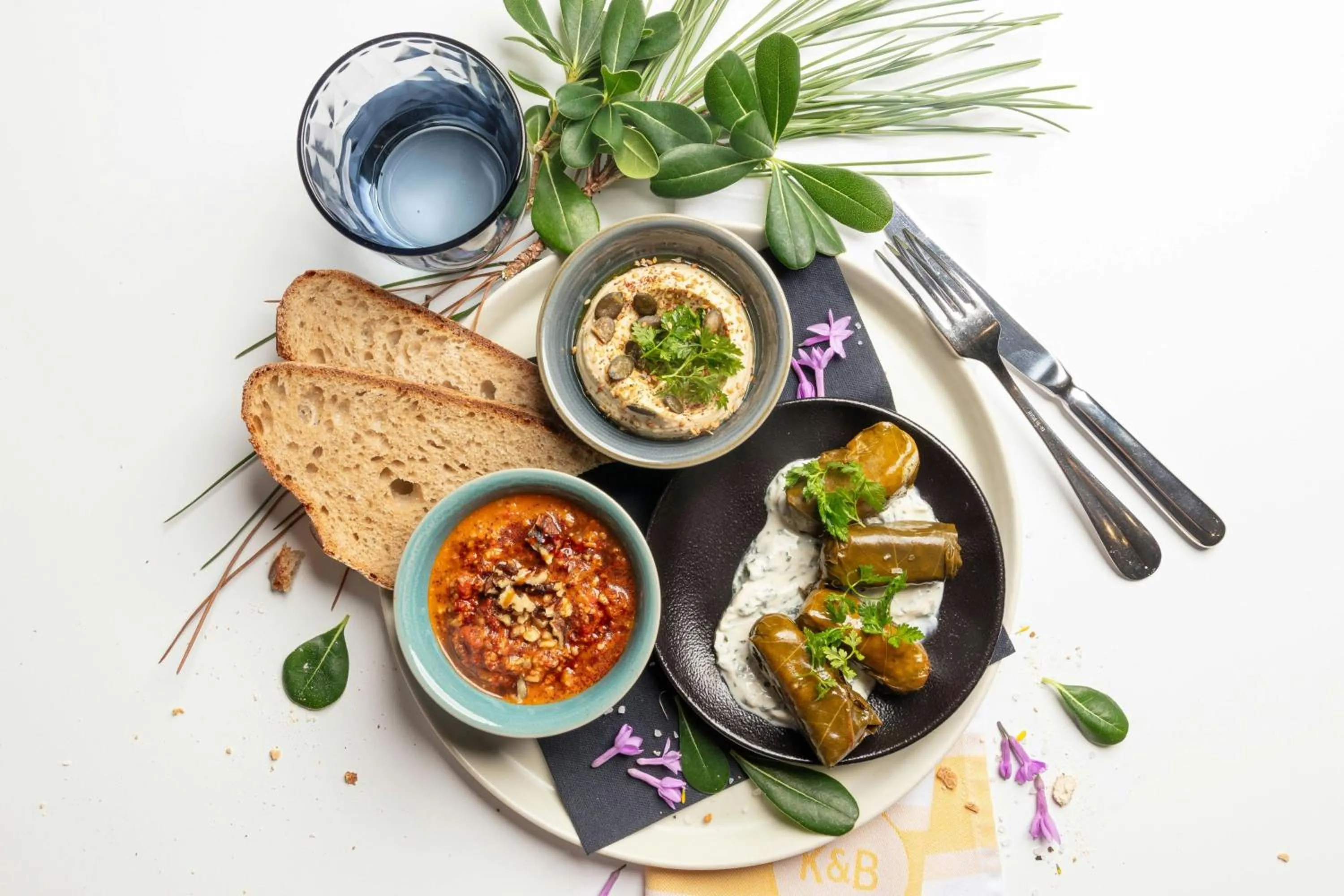 Restaurant/places to eat in Courtyard by Marriott Paris Gare de Lyon