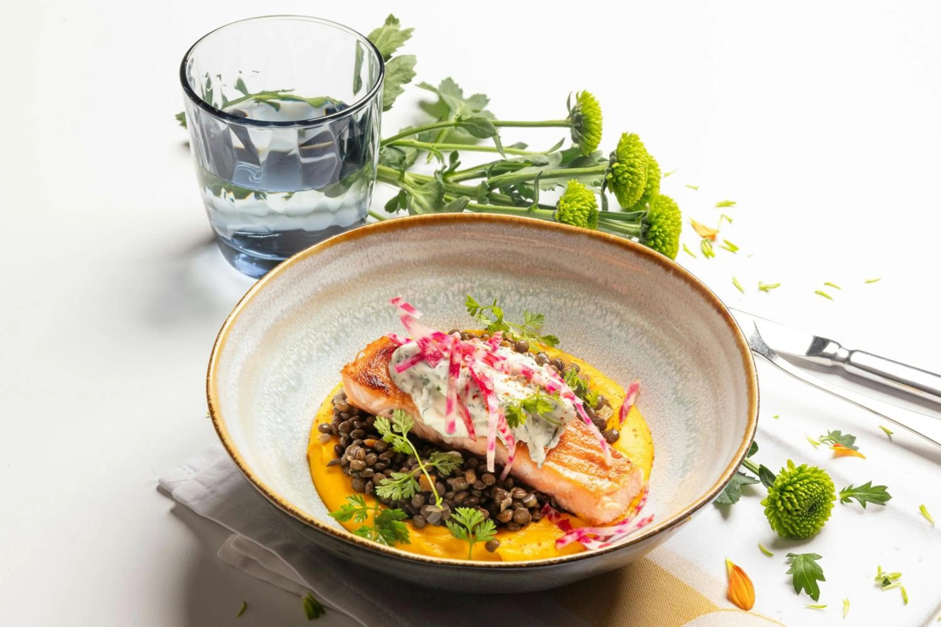 Restaurant/places to eat in Courtyard by Marriott Paris Gare de Lyon