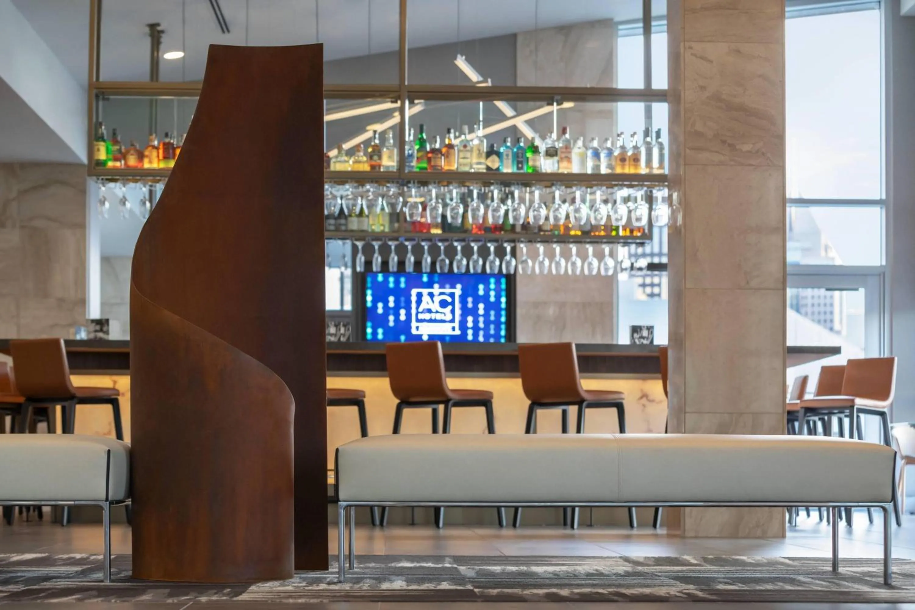 Lounge or bar in AC Hotel by Marriott Pittsburgh Downtown