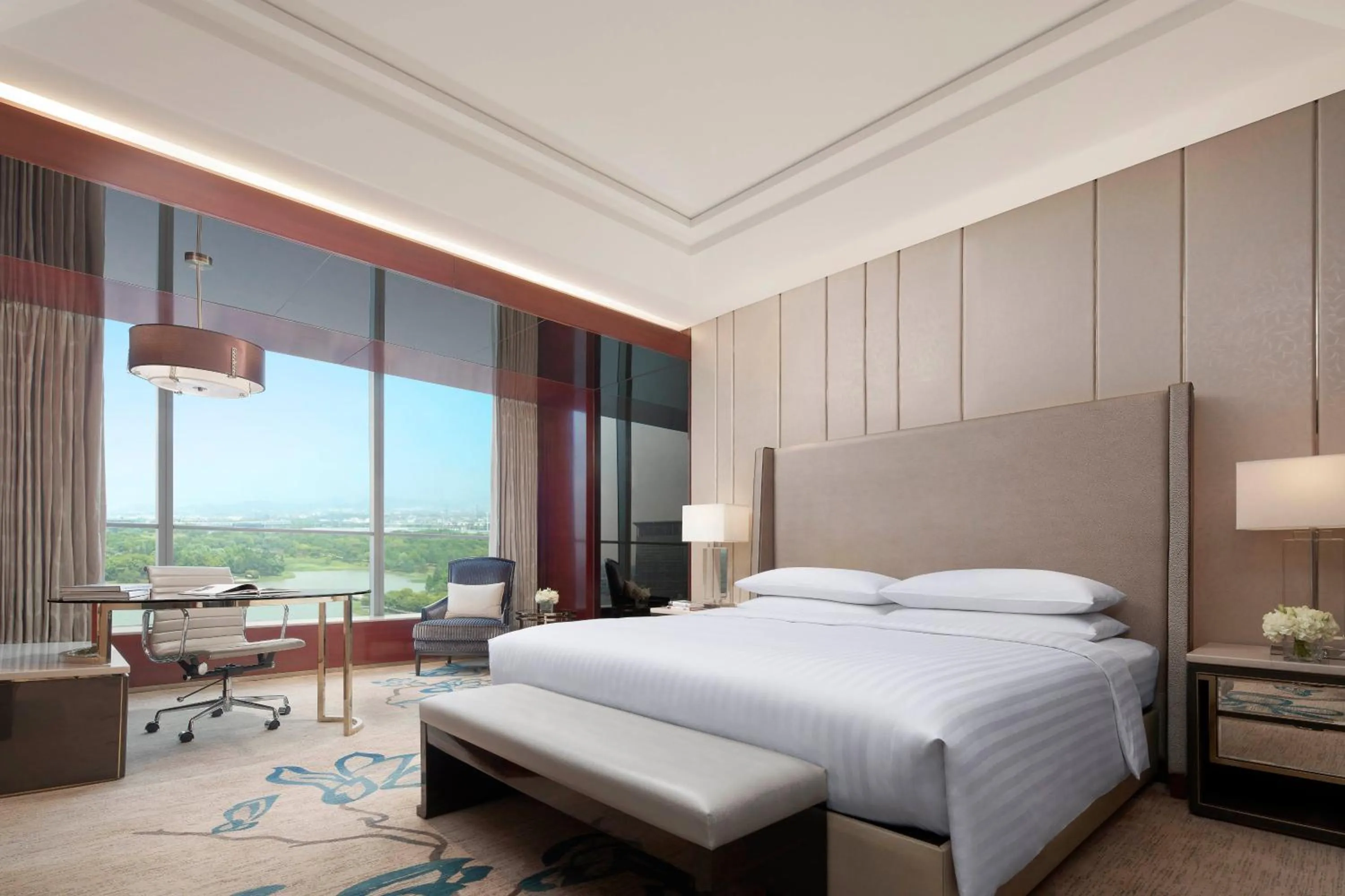 Bed in The International Trade City, Yiwu - Marriott Executive Apartments