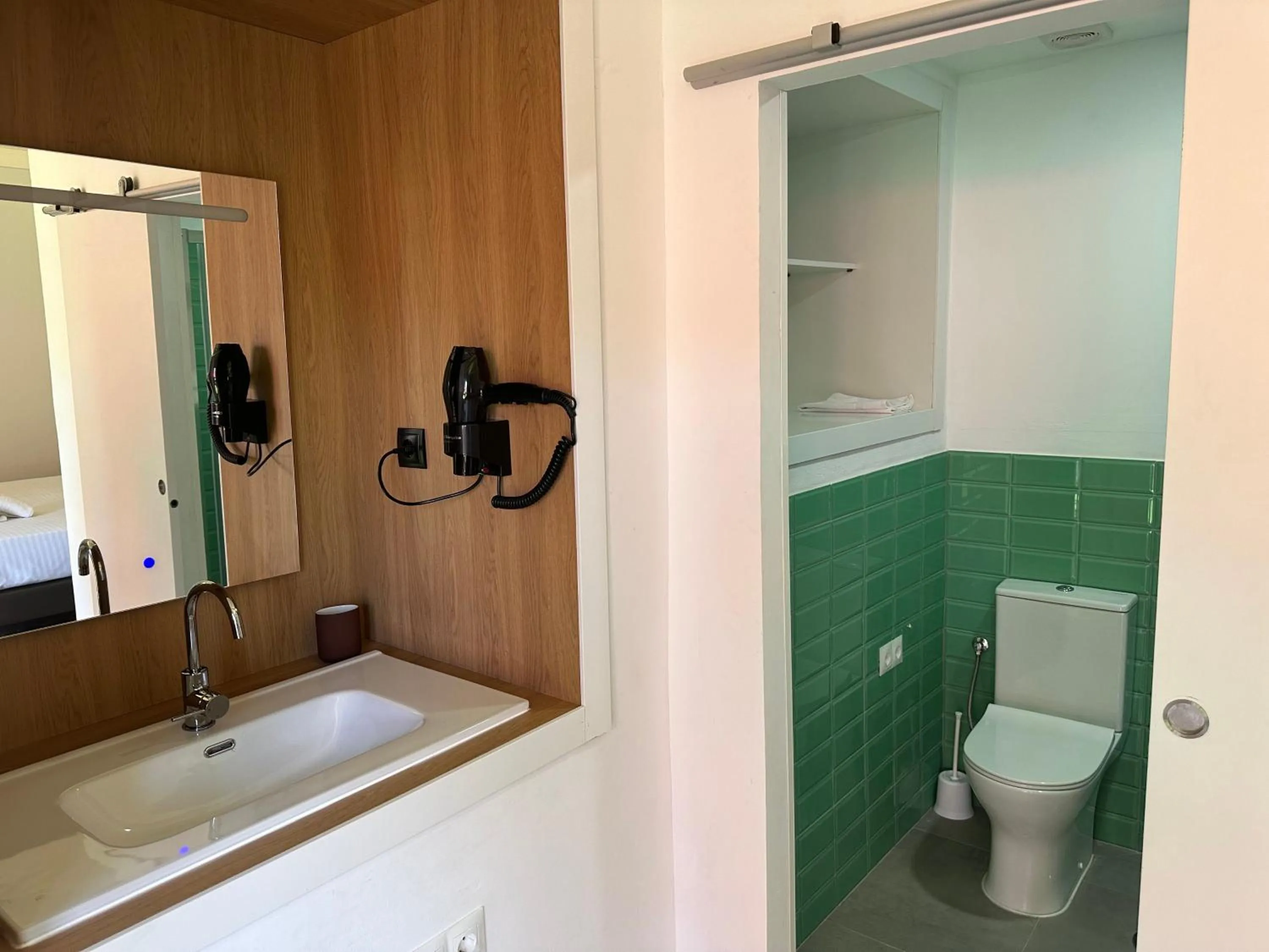 Bathroom in Malaga City Suites