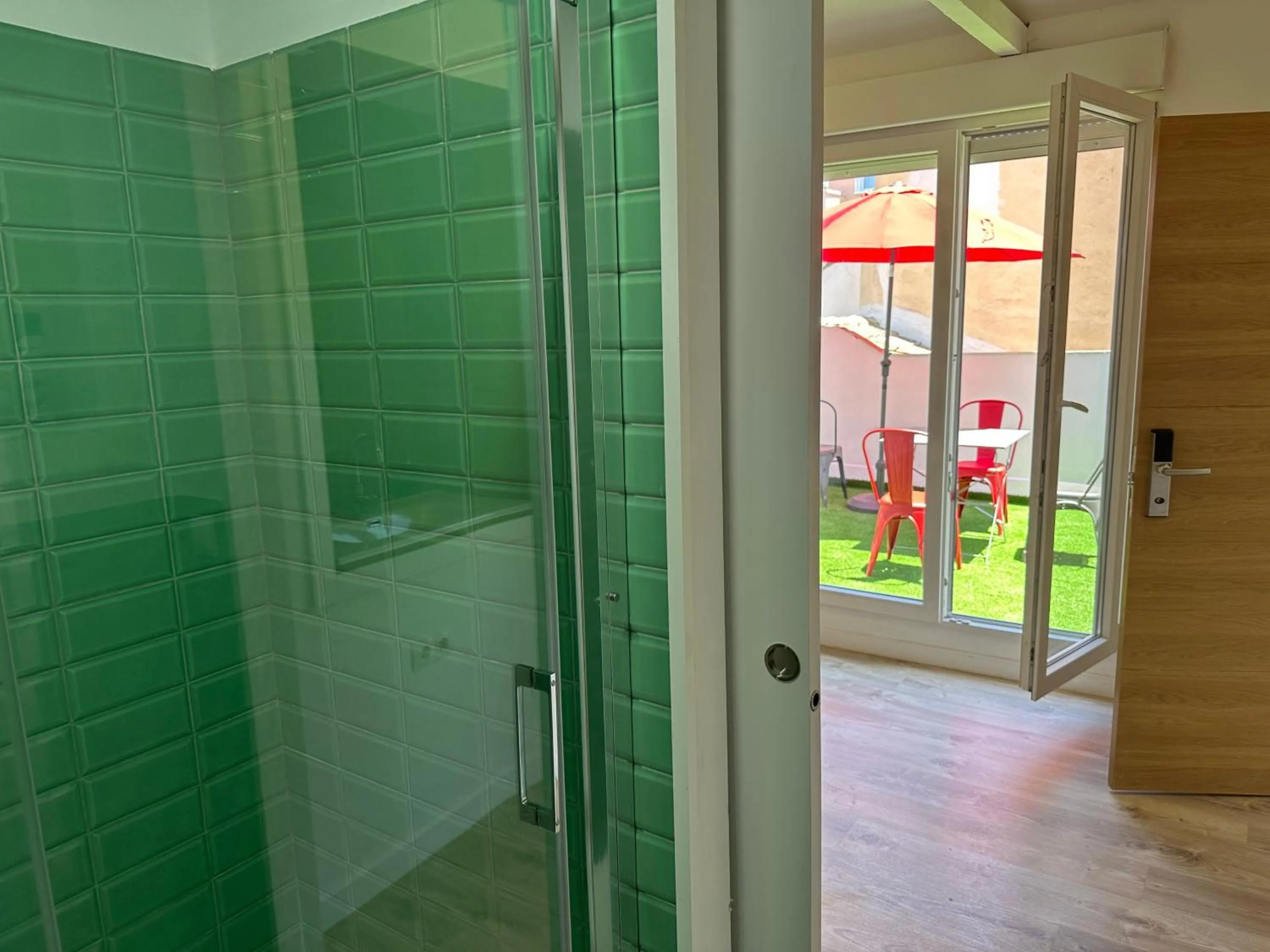 Bathroom in Malaga City Suites