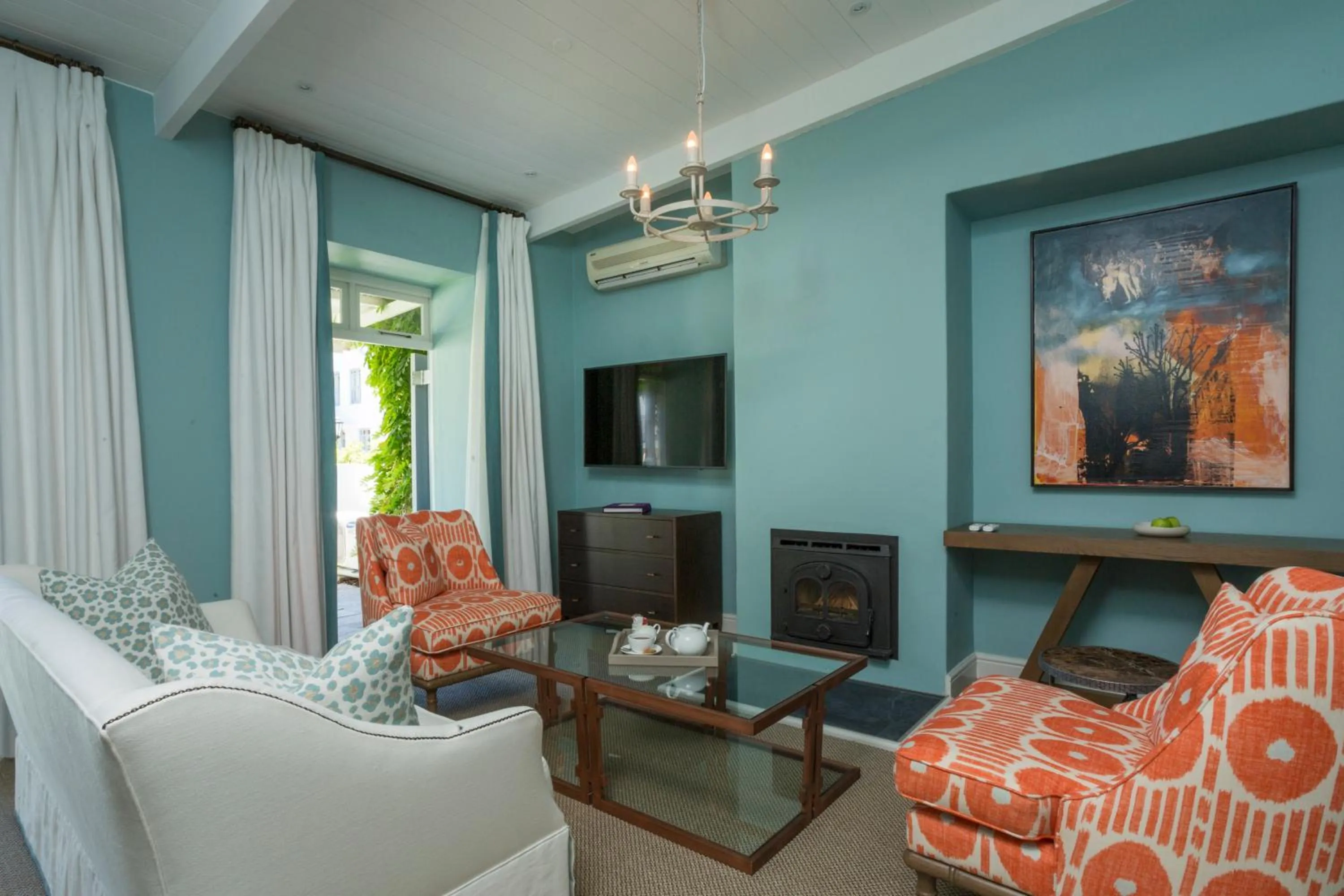 Photo of the whole room in Le Quartier Francais