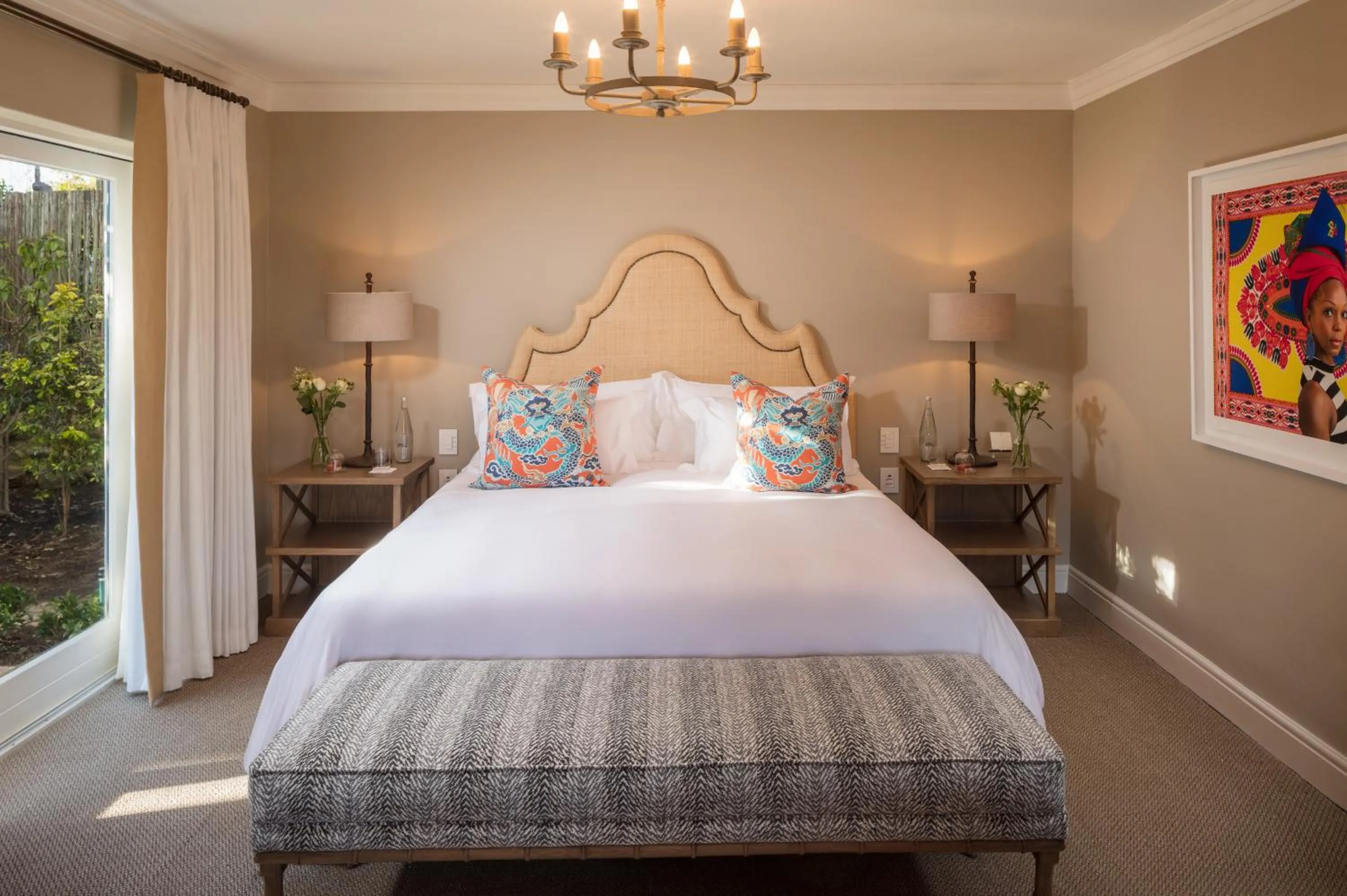 Photo of the whole room, Bed in Le Quartier Francais