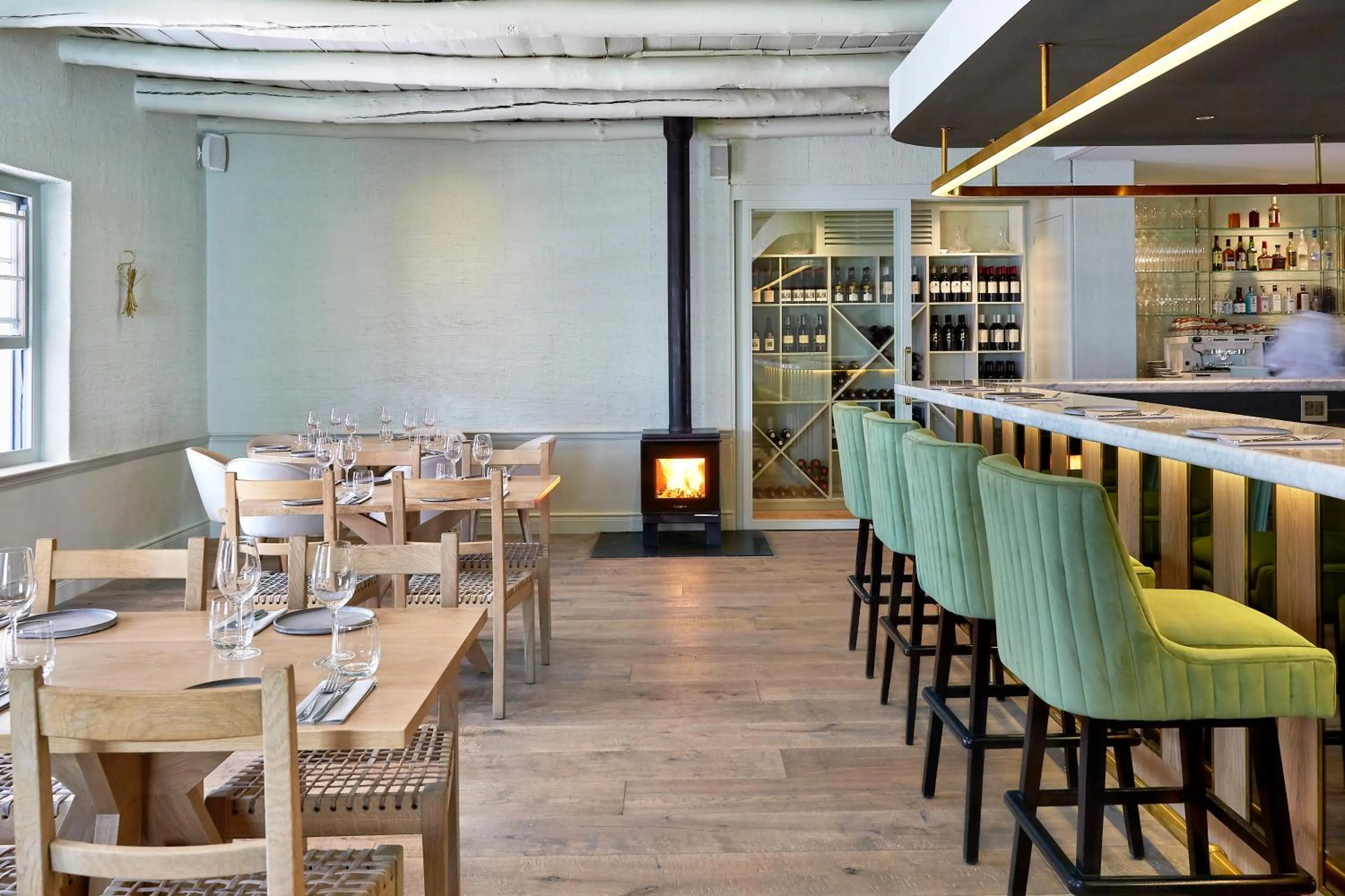 Restaurant/places to eat in Le Quartier Francais