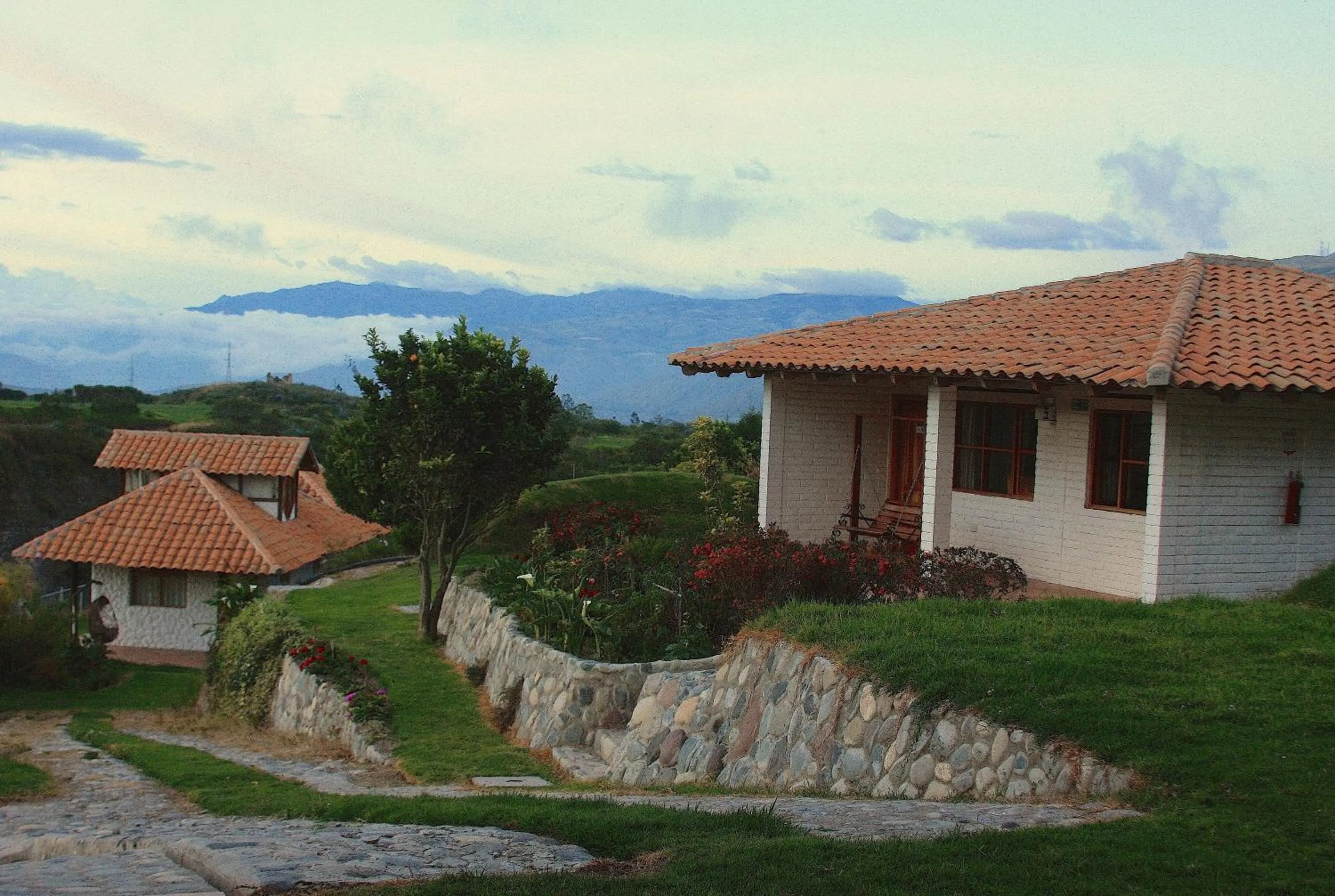 Property building in Hosteria Cananvalle
