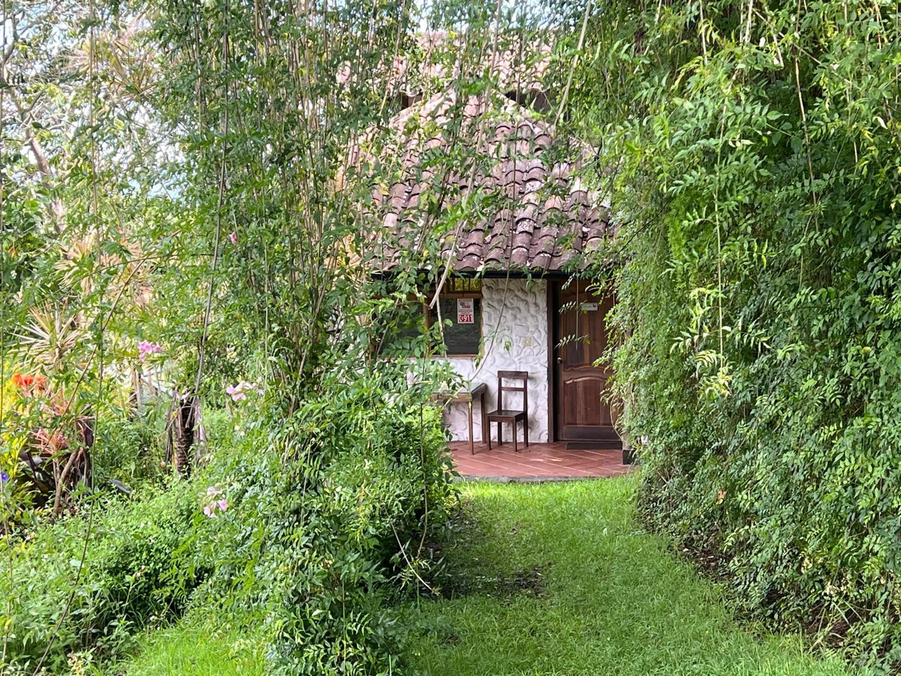 Property building in Hosteria Cananvalle