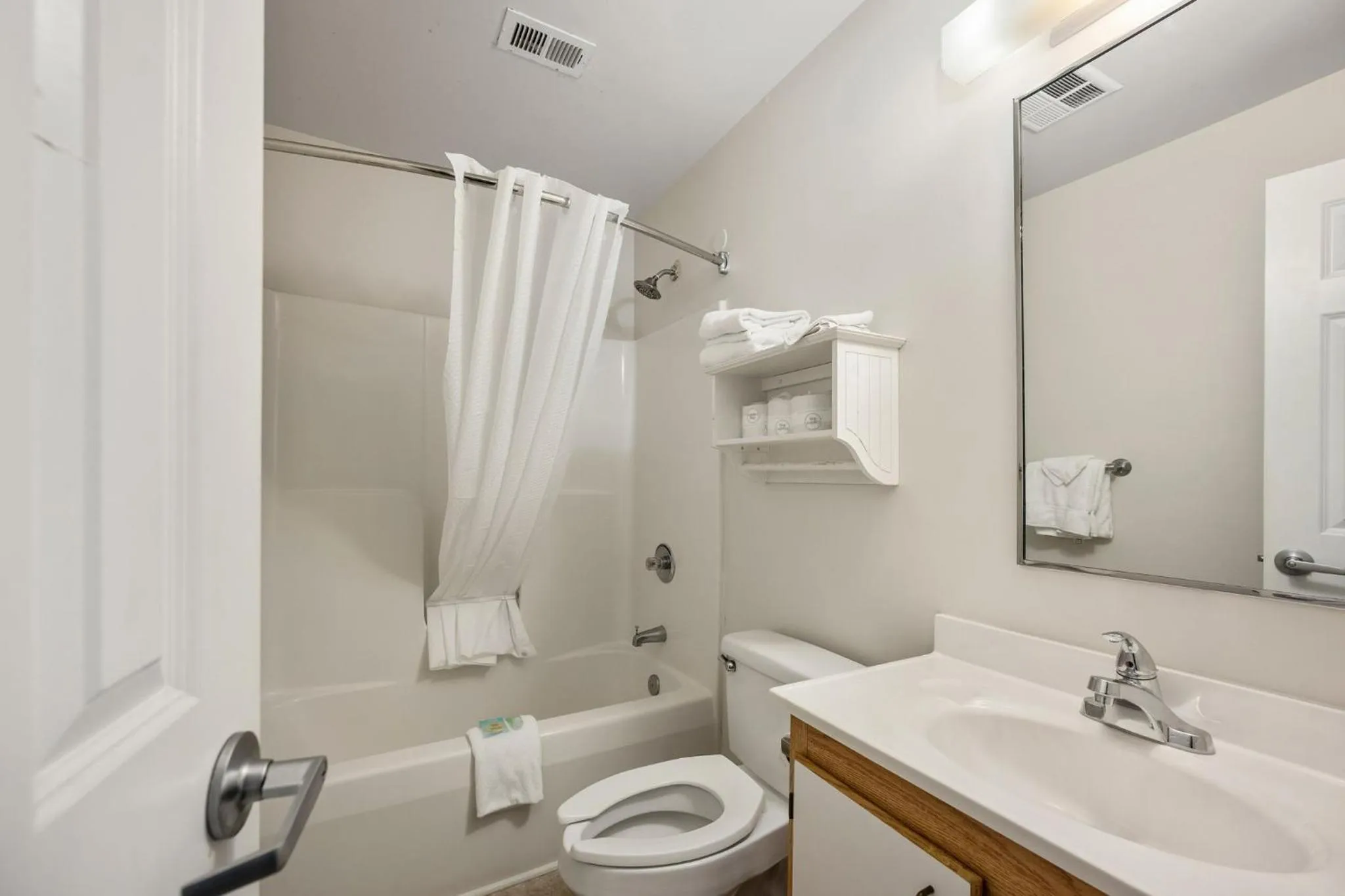 Bathroom in Affordable Suites Conover / Hickory