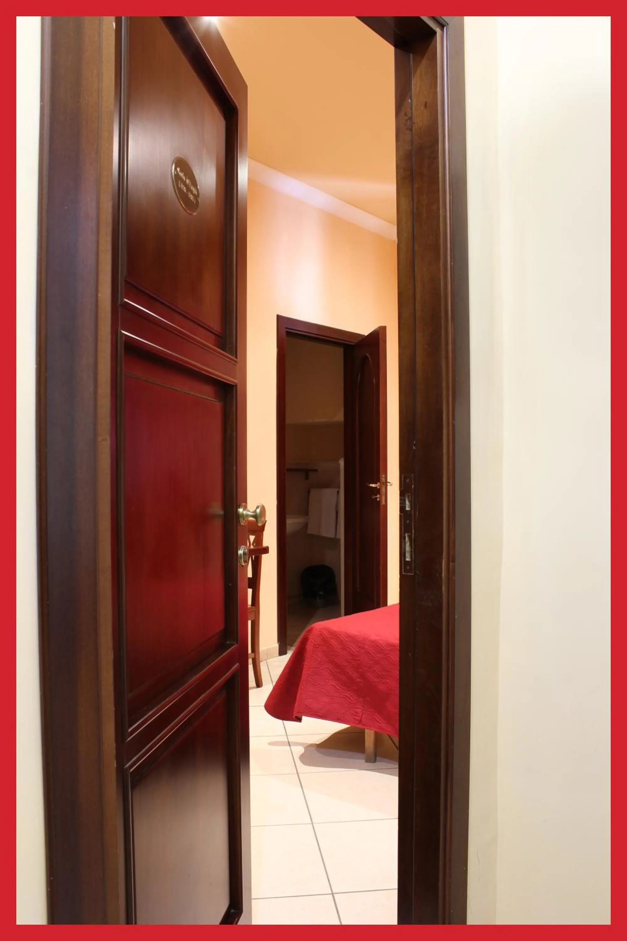 Photo of the whole room, Bed in B&B La Storia Di Napoli