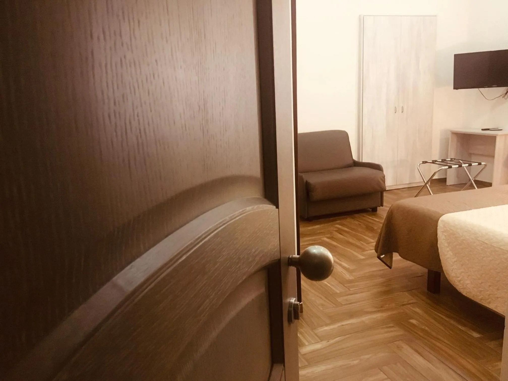 Photo of the whole room, Bed in B&B La Storia Di Napoli