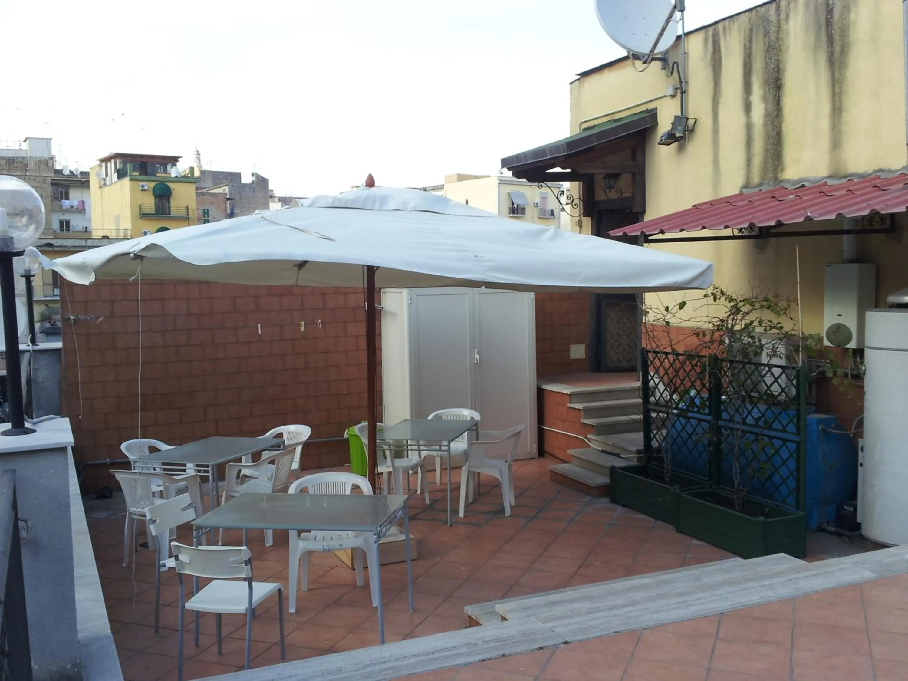 Balcony/Terrace in B&B La Storia Di Napoli