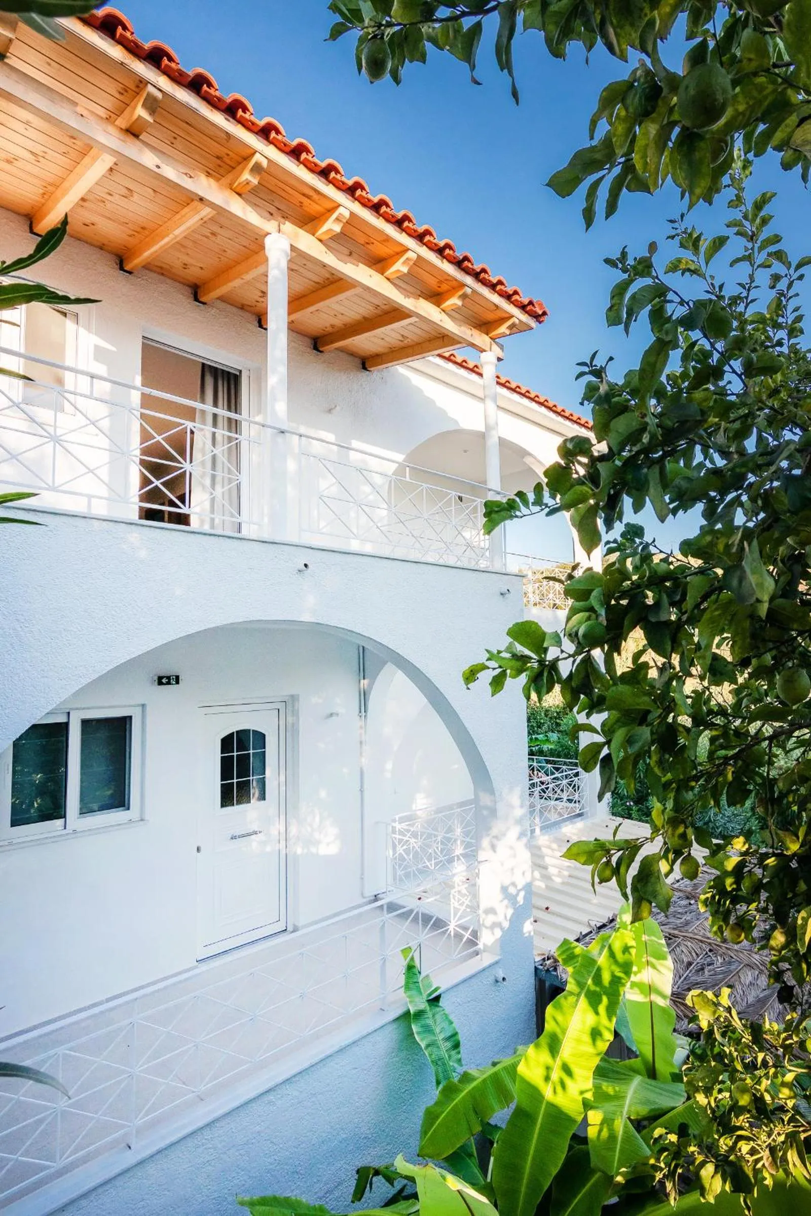 Peroulia Beach Houses