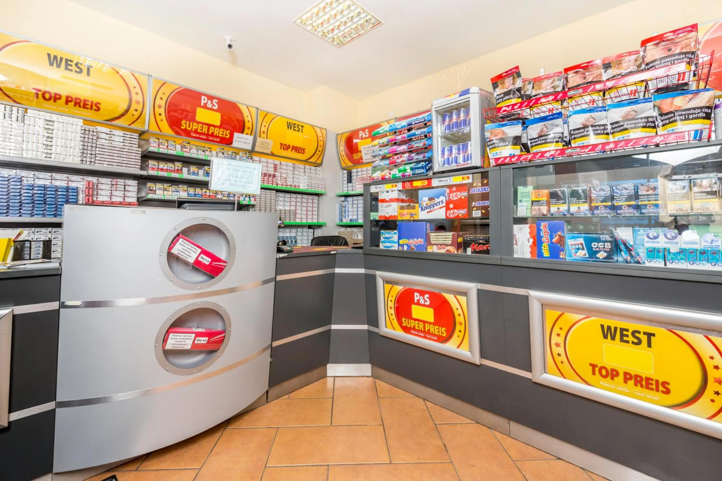 On-site shops in Hotel Bastion