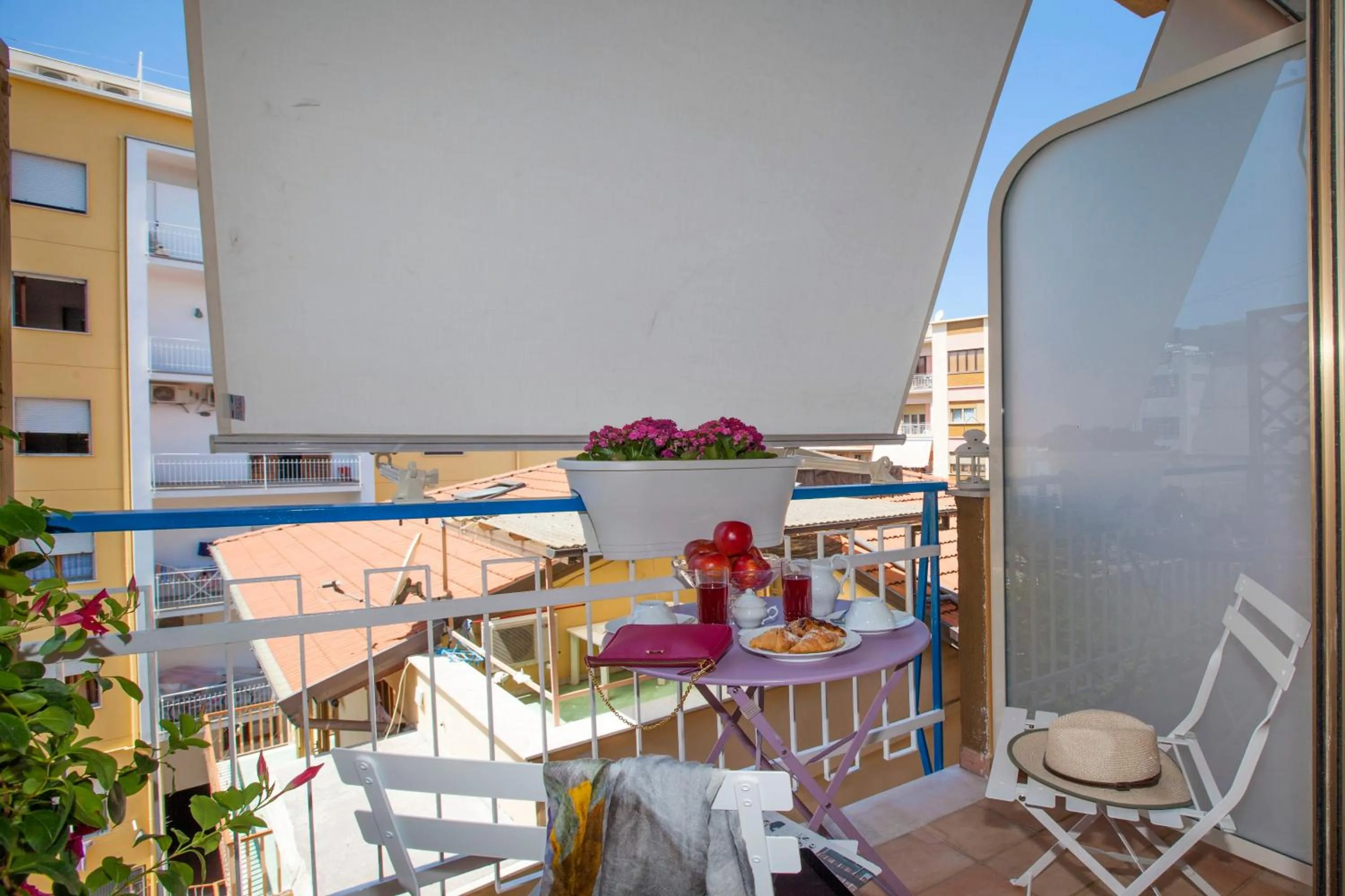Balcony/Terrace in Viria B&B Sorrento