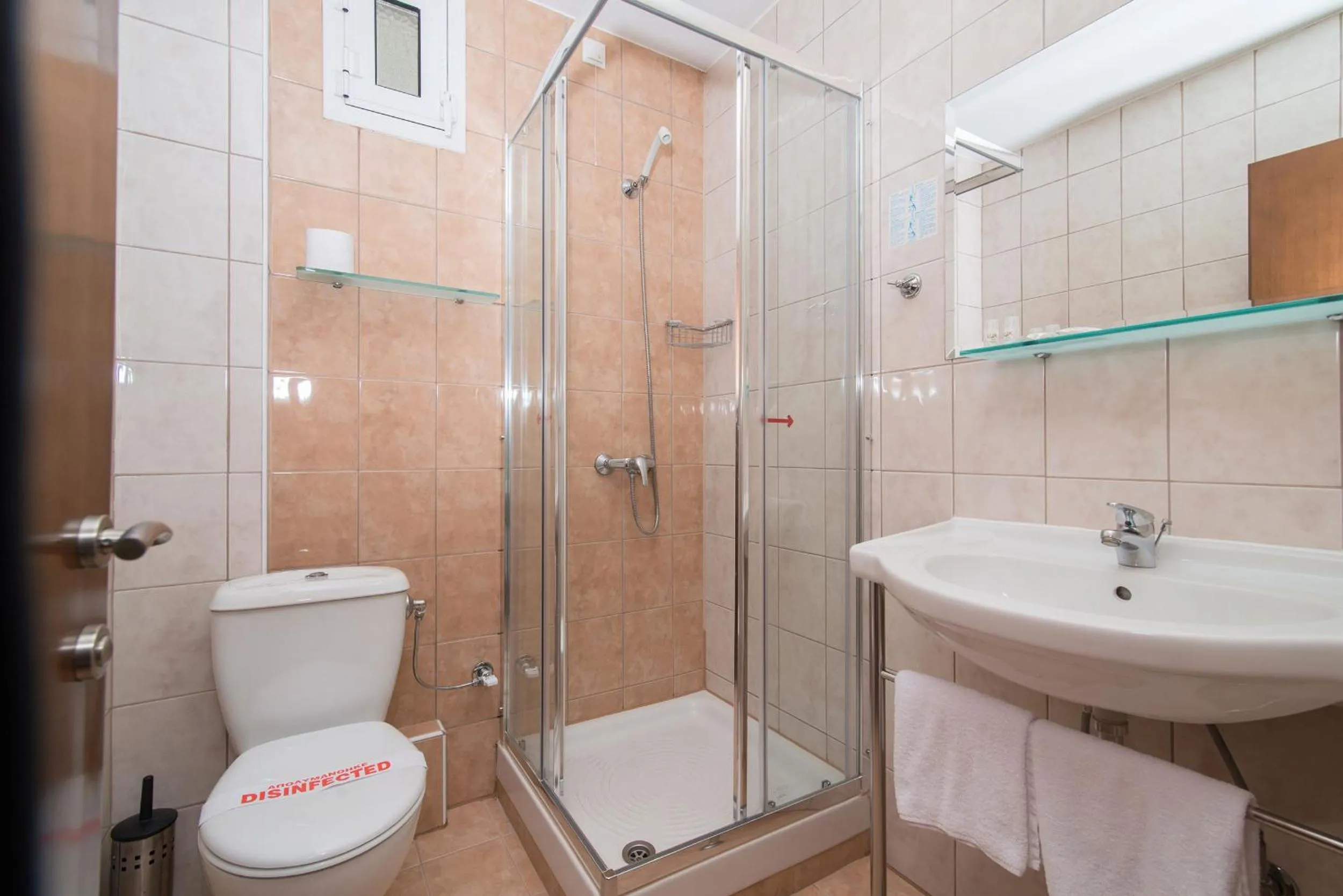 Bathroom in Hotel Europe