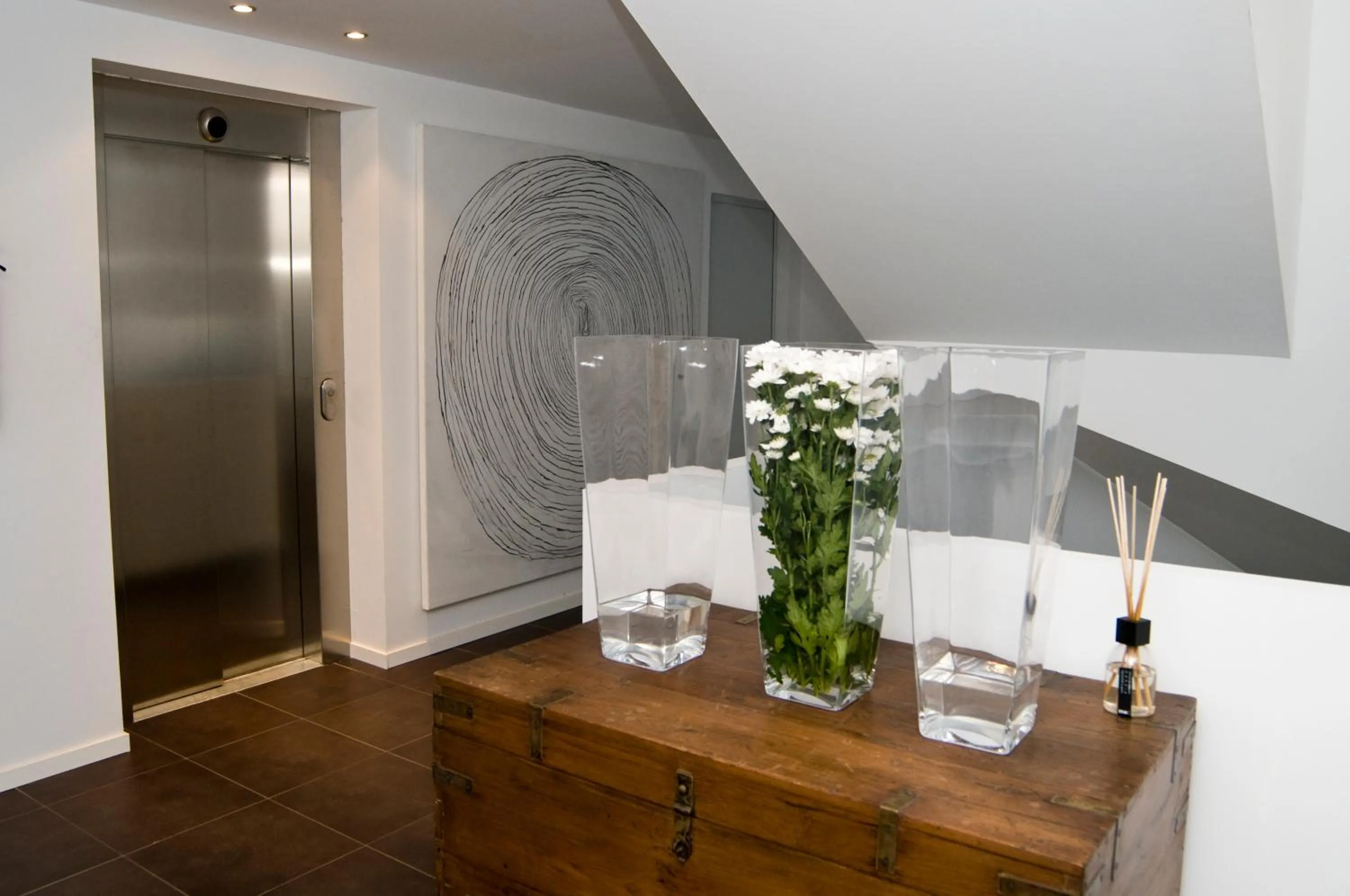 elevator in Hospedium Hotel Convento de Santa Ana