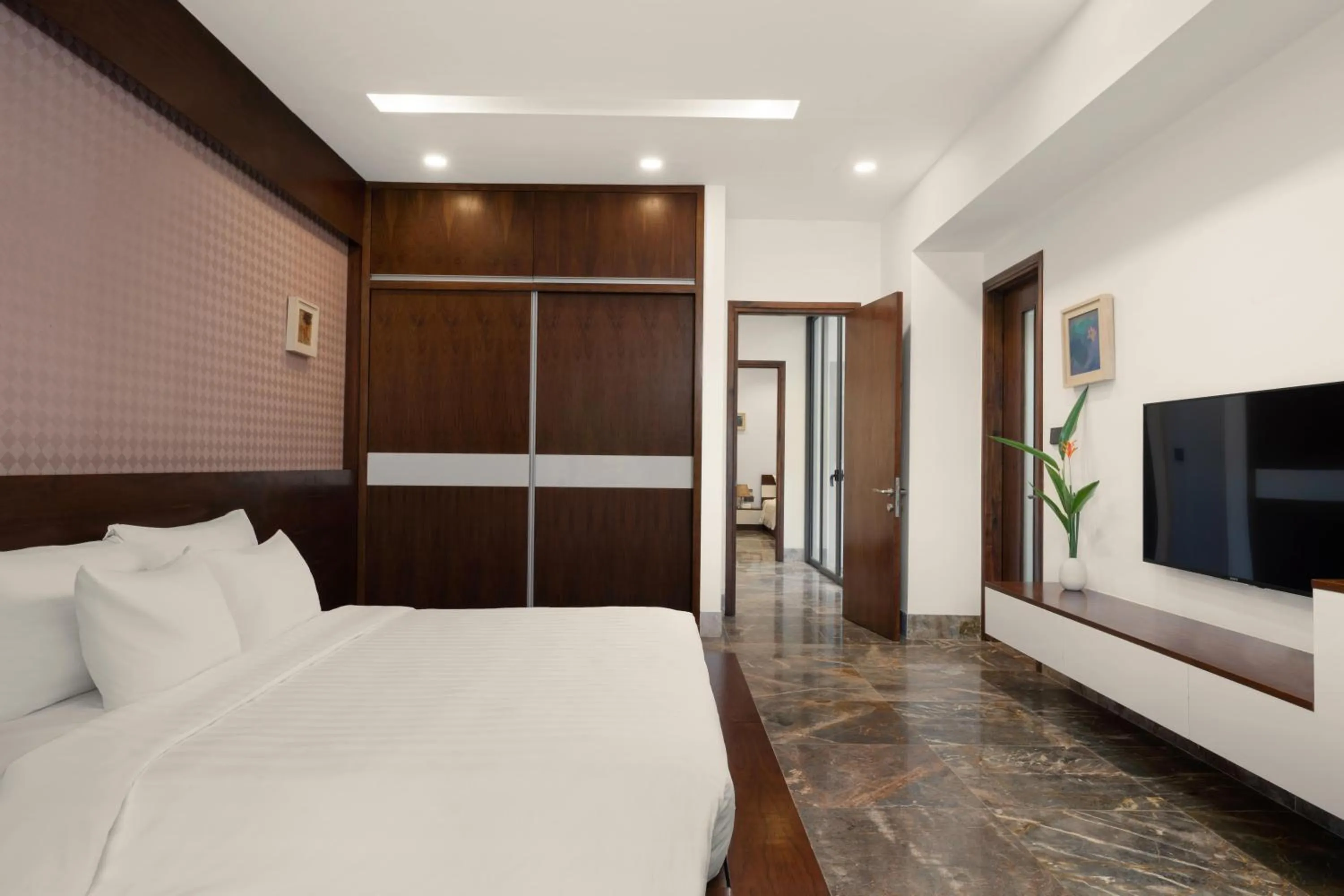 Bed in Flamingo Resort Dai Lai