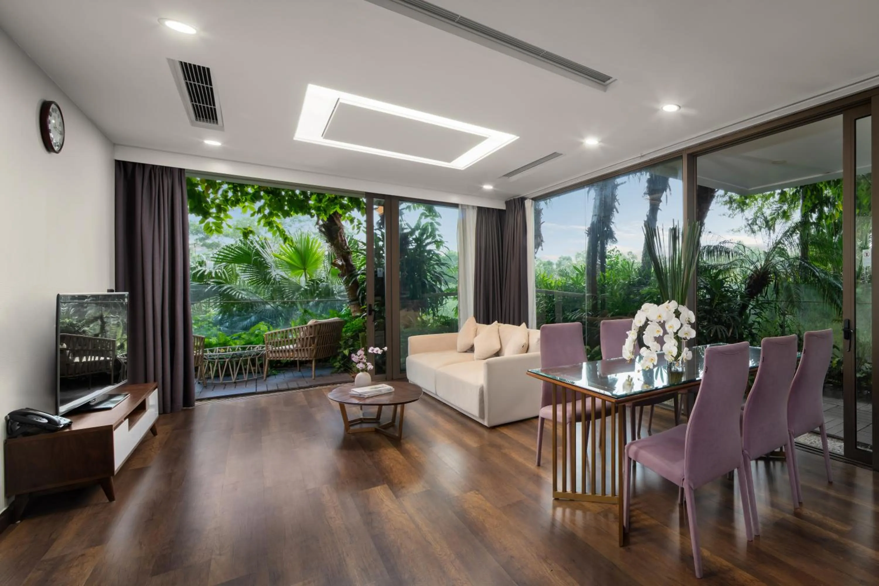 Balcony/Terrace in Flamingo Resort Dai Lai