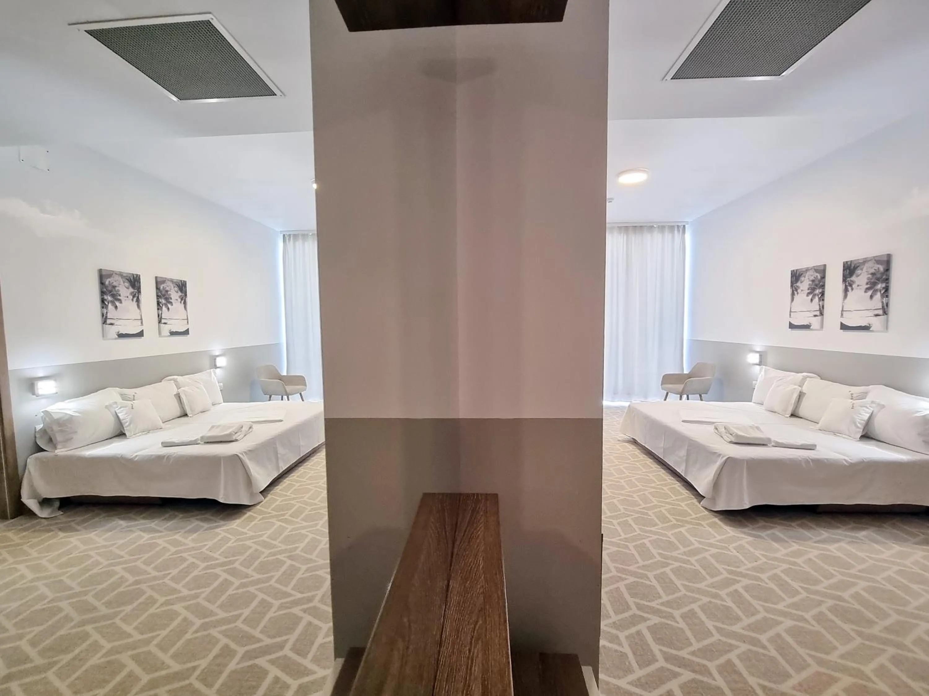 Bed in Hotel Clas Mamaia Nord