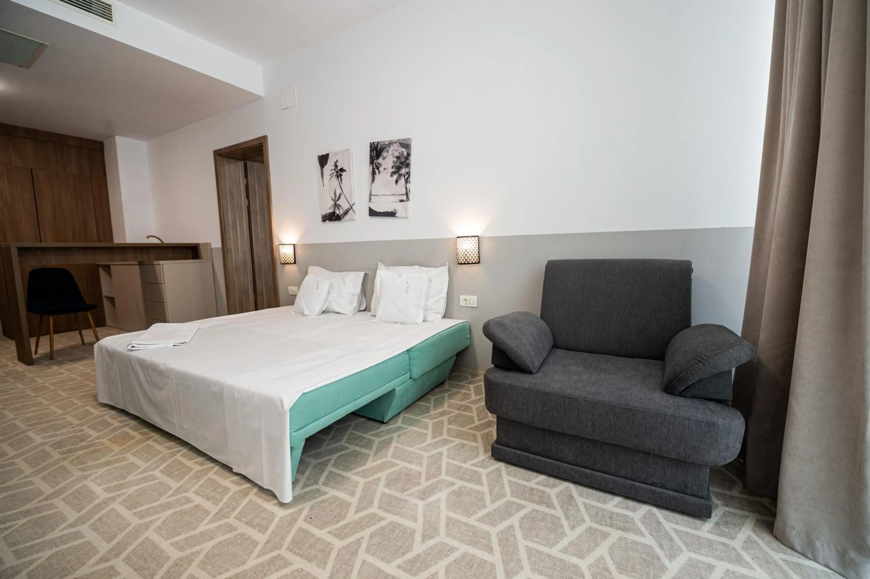 Bed in Hotel Clas Mamaia Nord