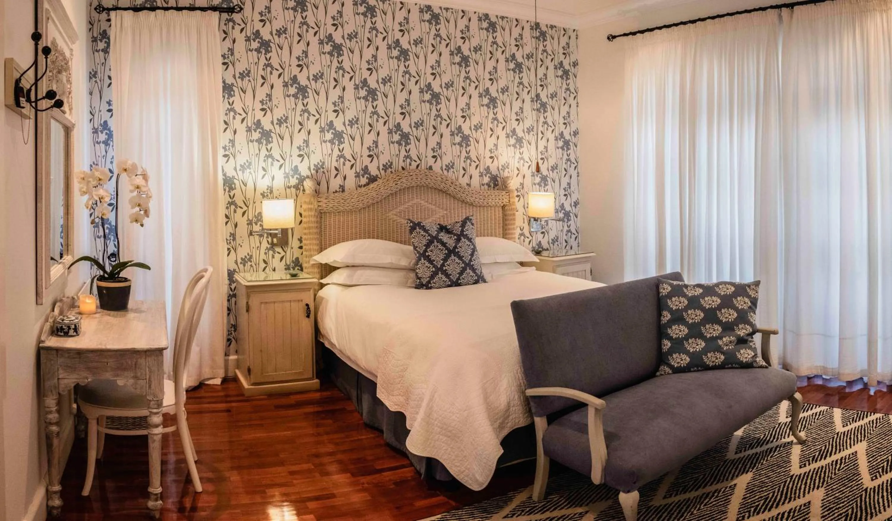 Bedroom, Bed in Admiralty Beach House