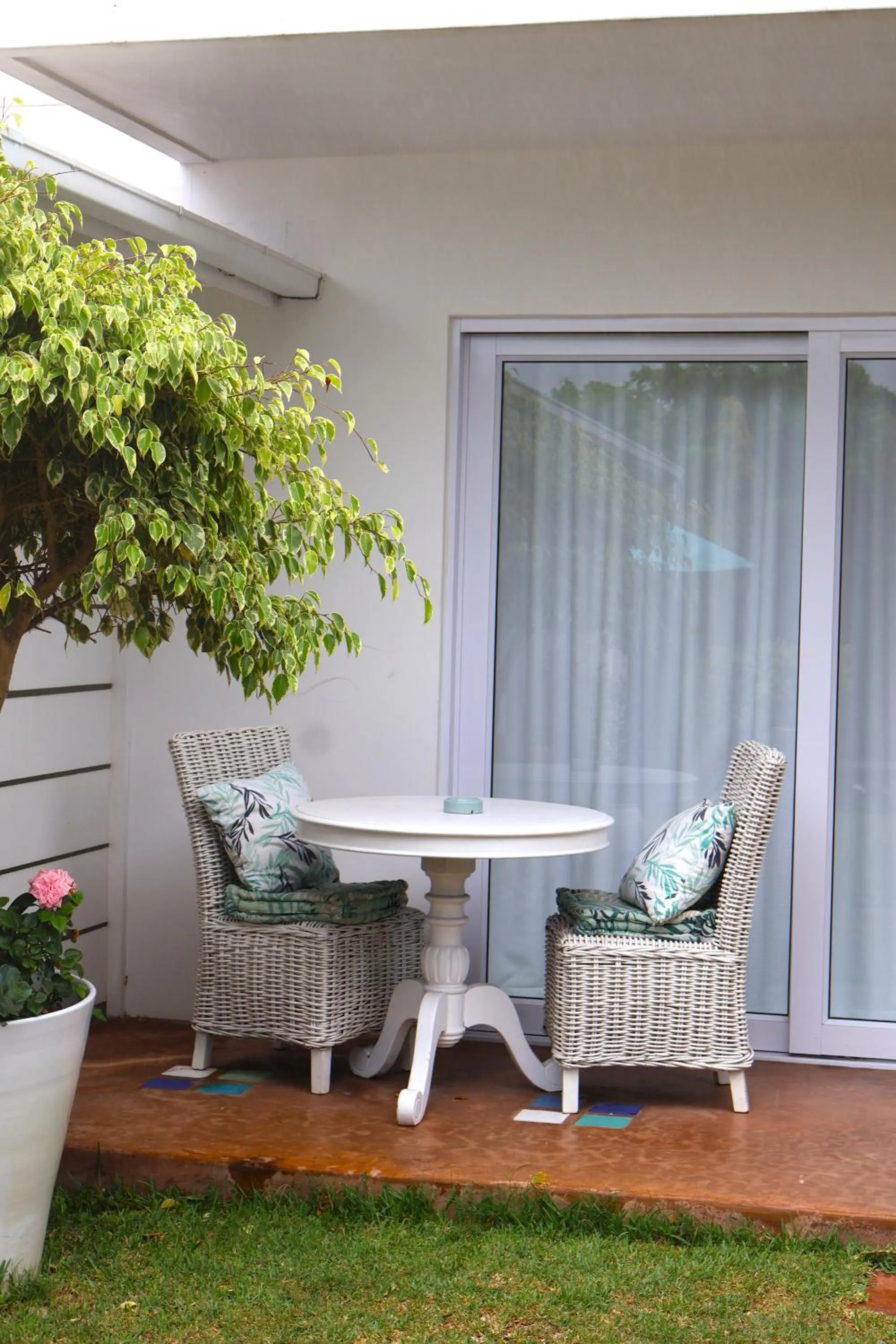 Admiralty Beach House