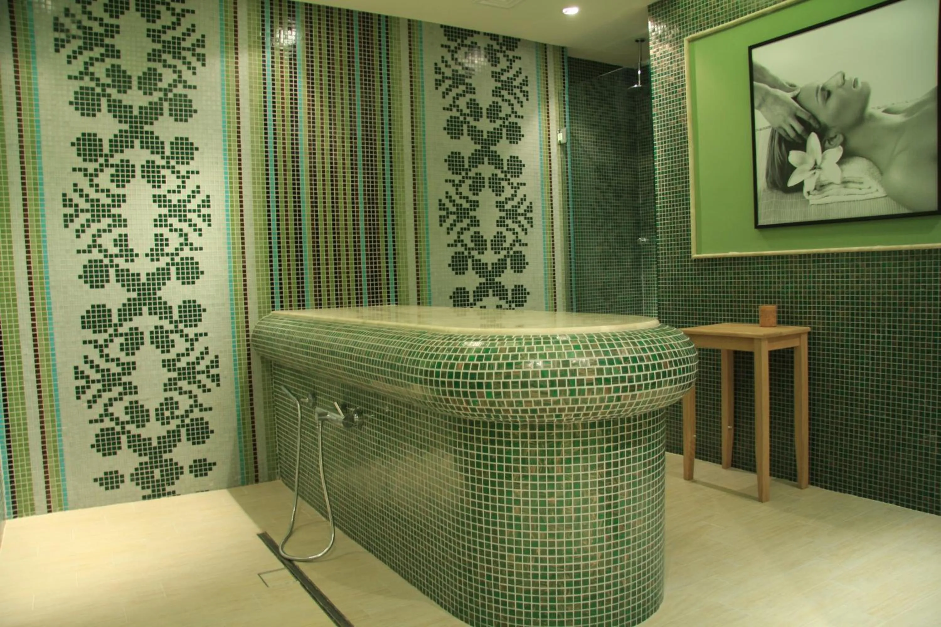 Steam room in Family Hotel Delta