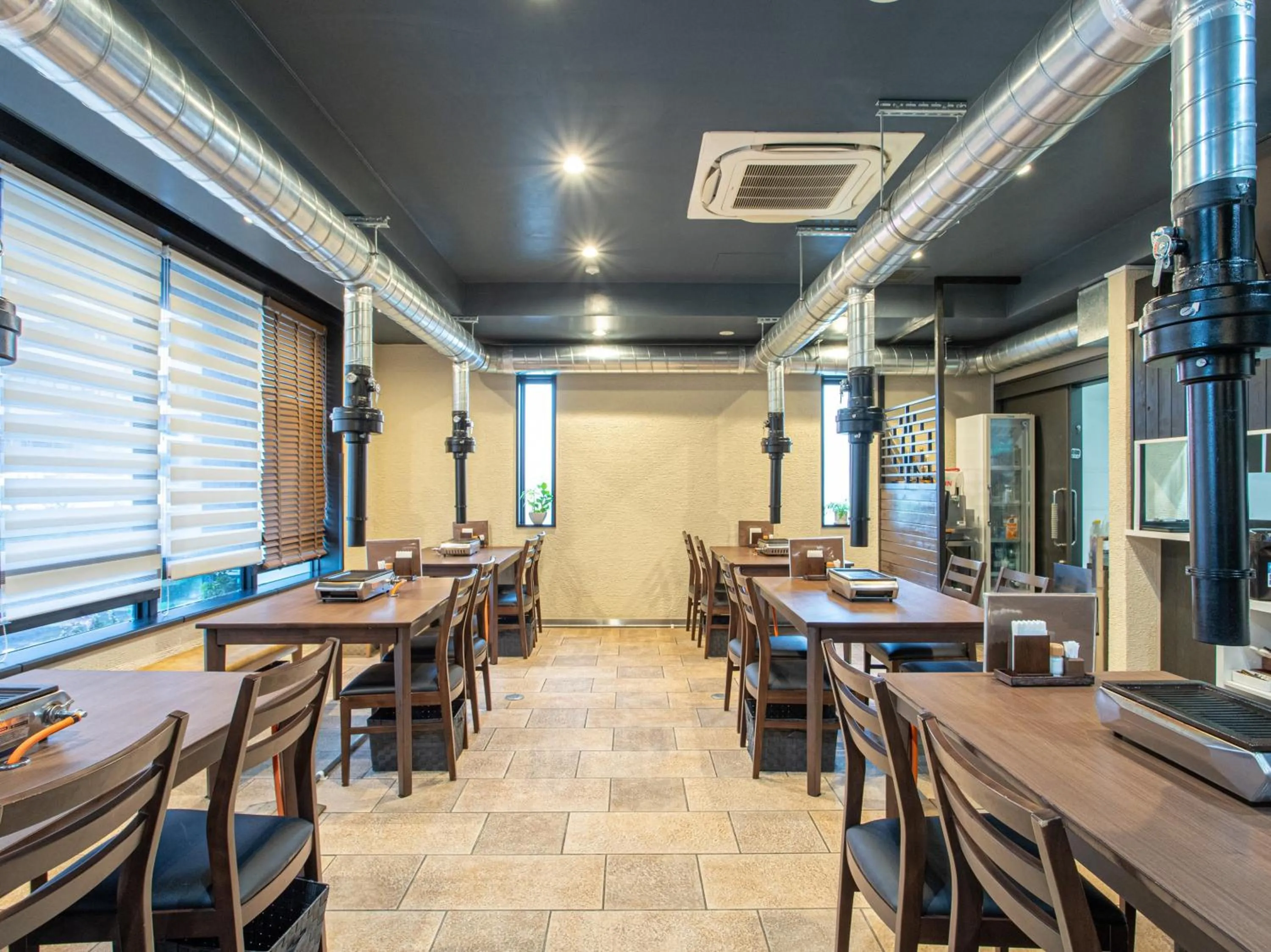 Restaurant/places to eat in Dream Inn Hakata