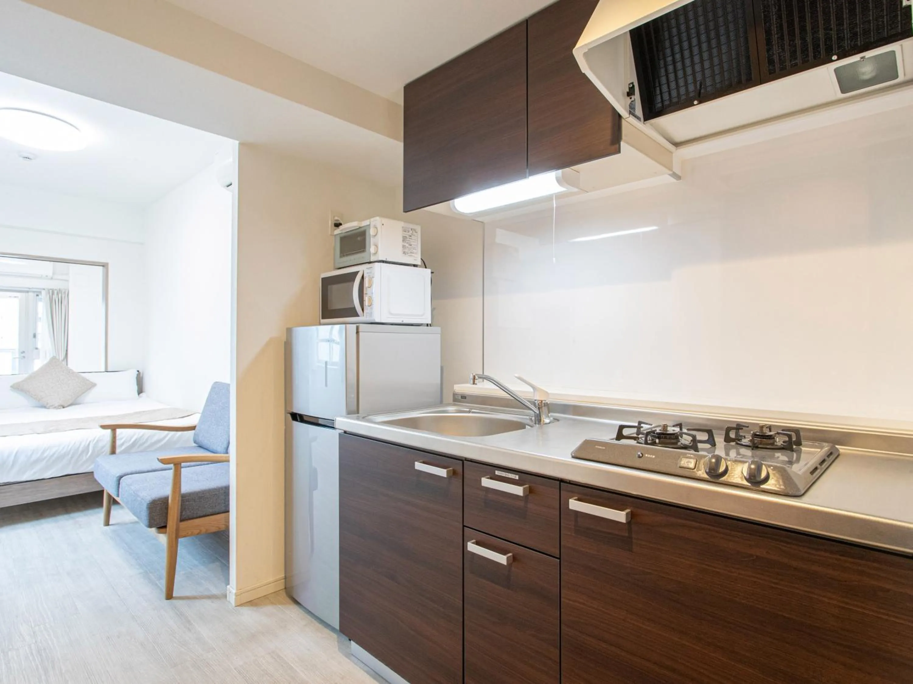 Photo of the whole room in Dream Inn Hakata