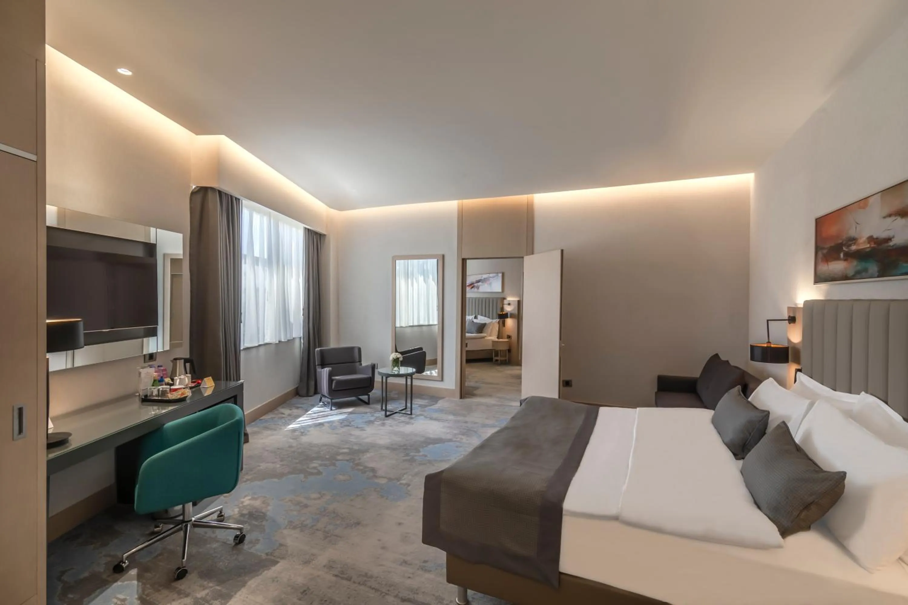 Bedroom, Bed in Crowne Plaza Cappadocia - Nevsehir by IHG