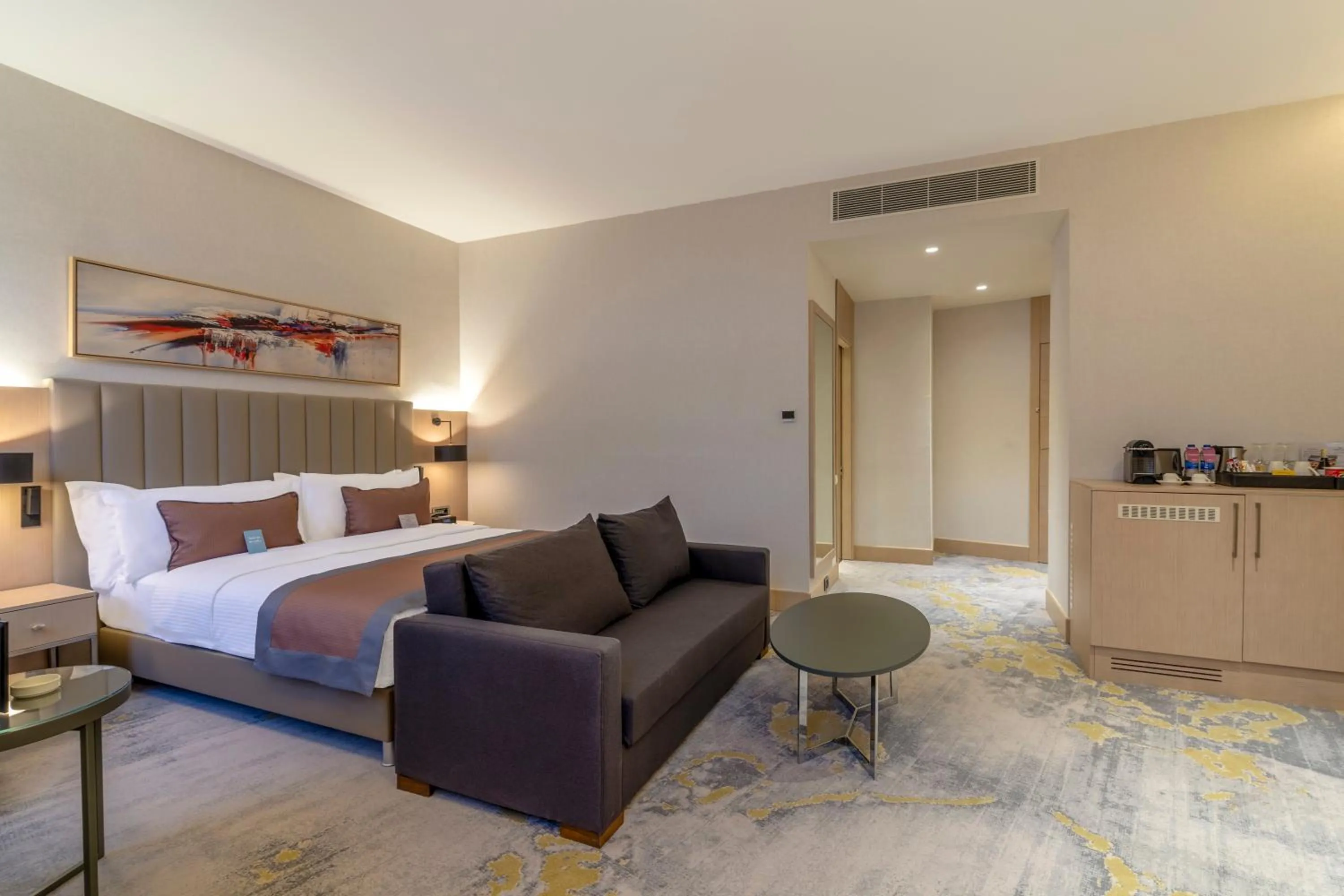 Photo of the whole room, Bed in Crowne Plaza Cappadocia - Nevsehir by IHG