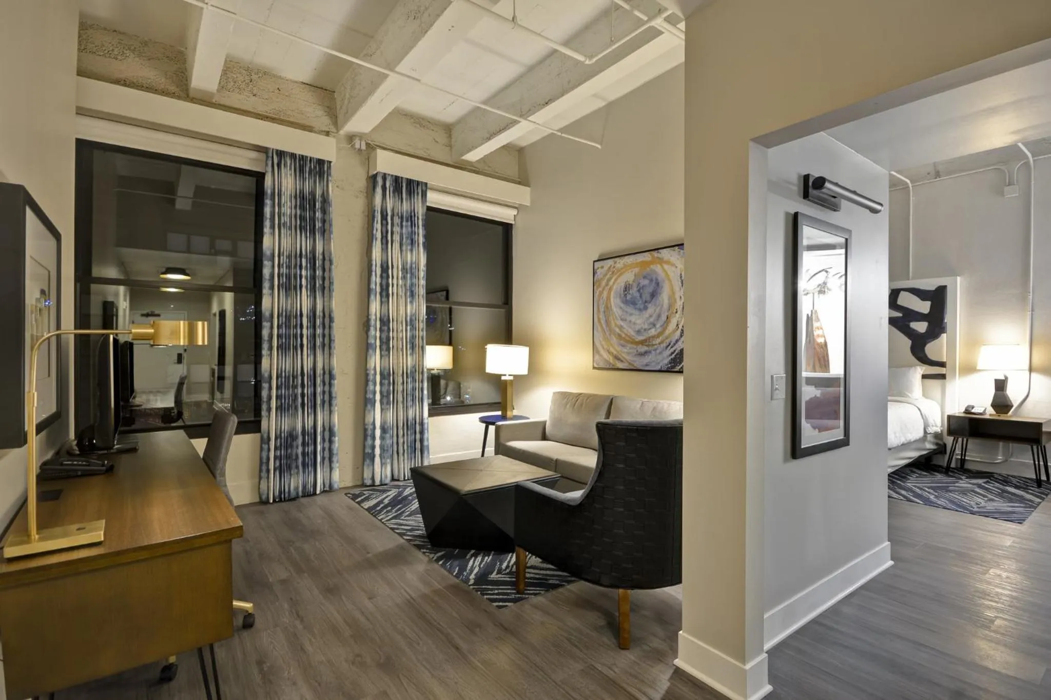 Photo of the whole room in Hotel Indigo Kansas City - The Crossroads by IHG