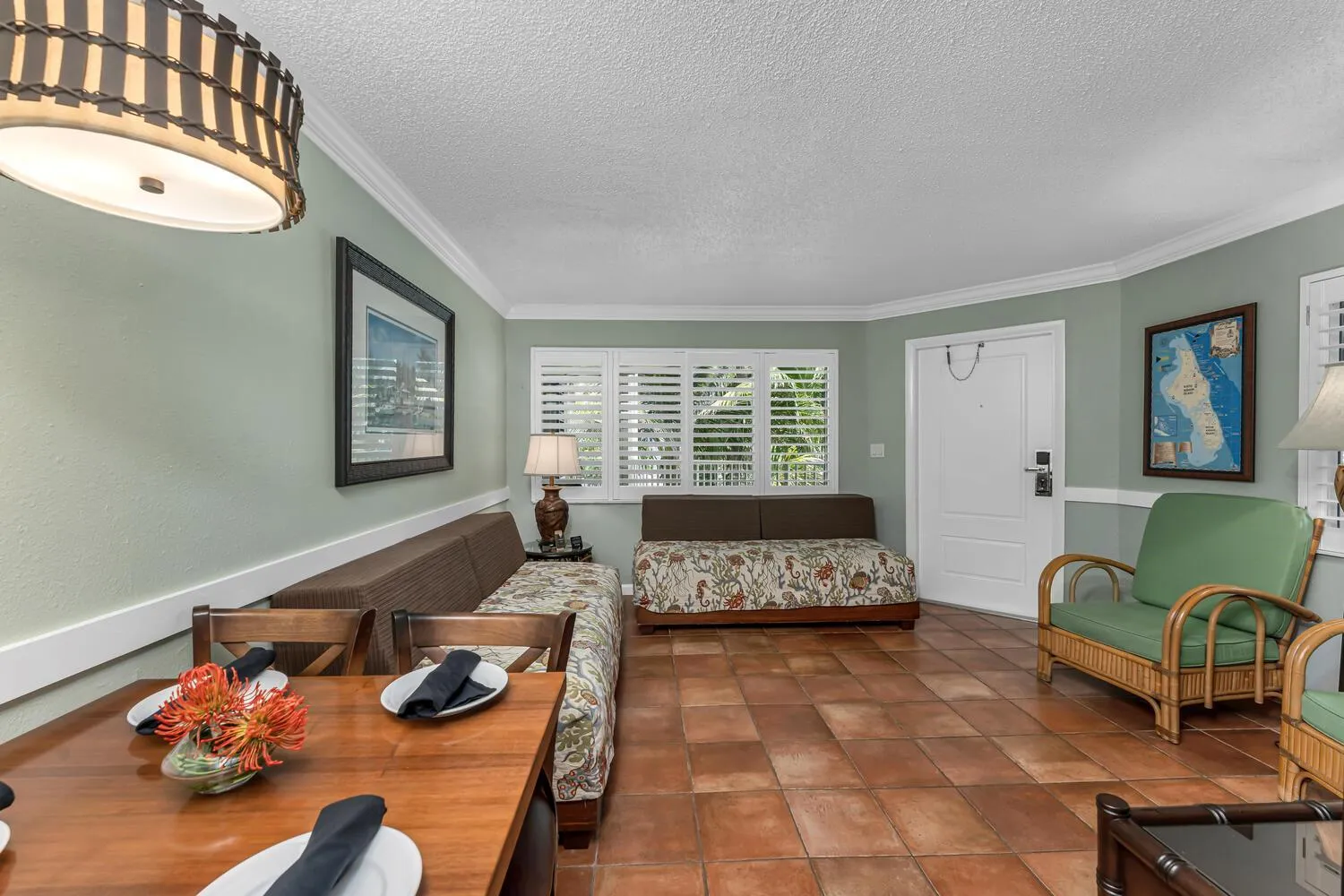 Living room in Vanderbilt Beach Resort