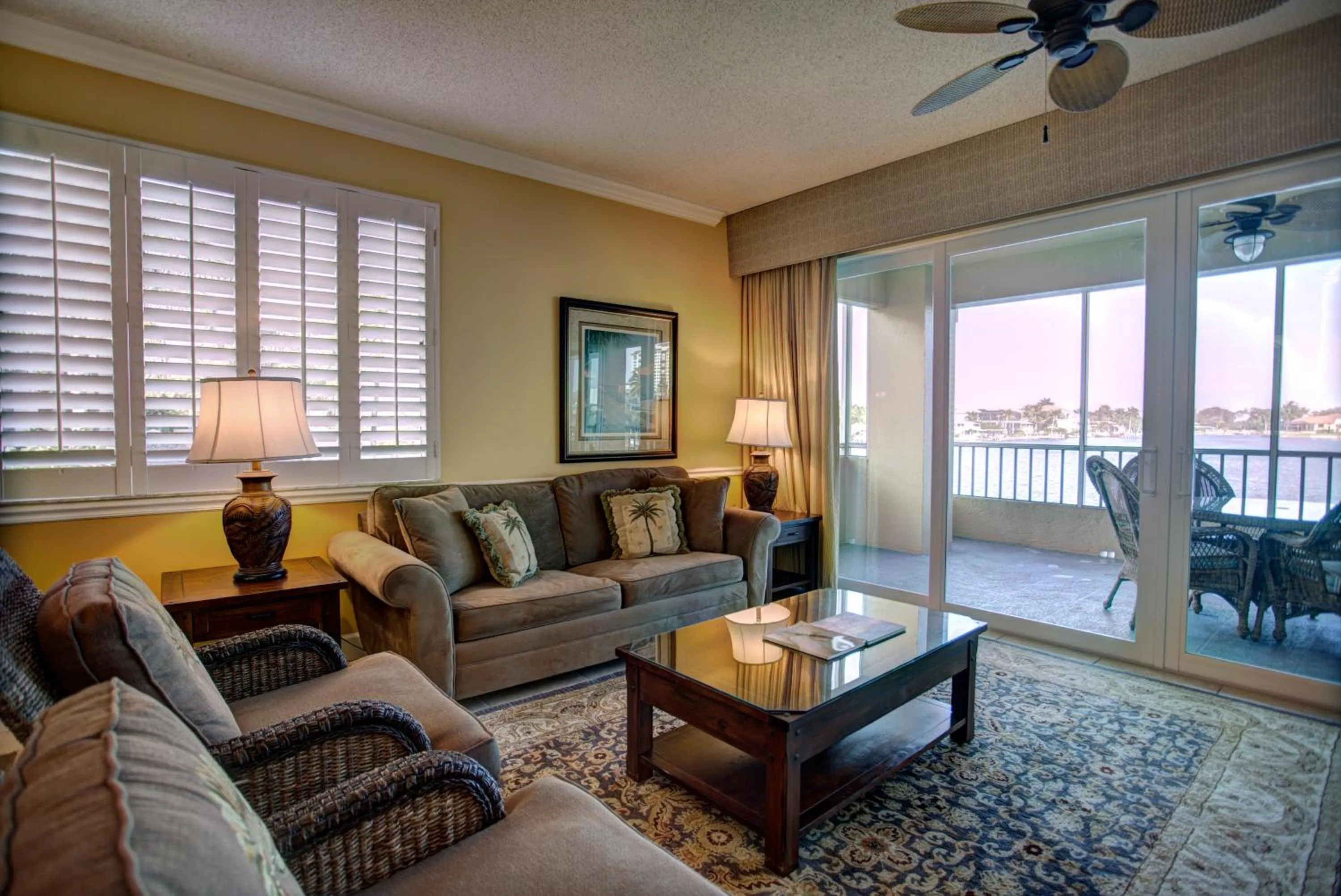 Decorative detail in Vanderbilt Beach Resort