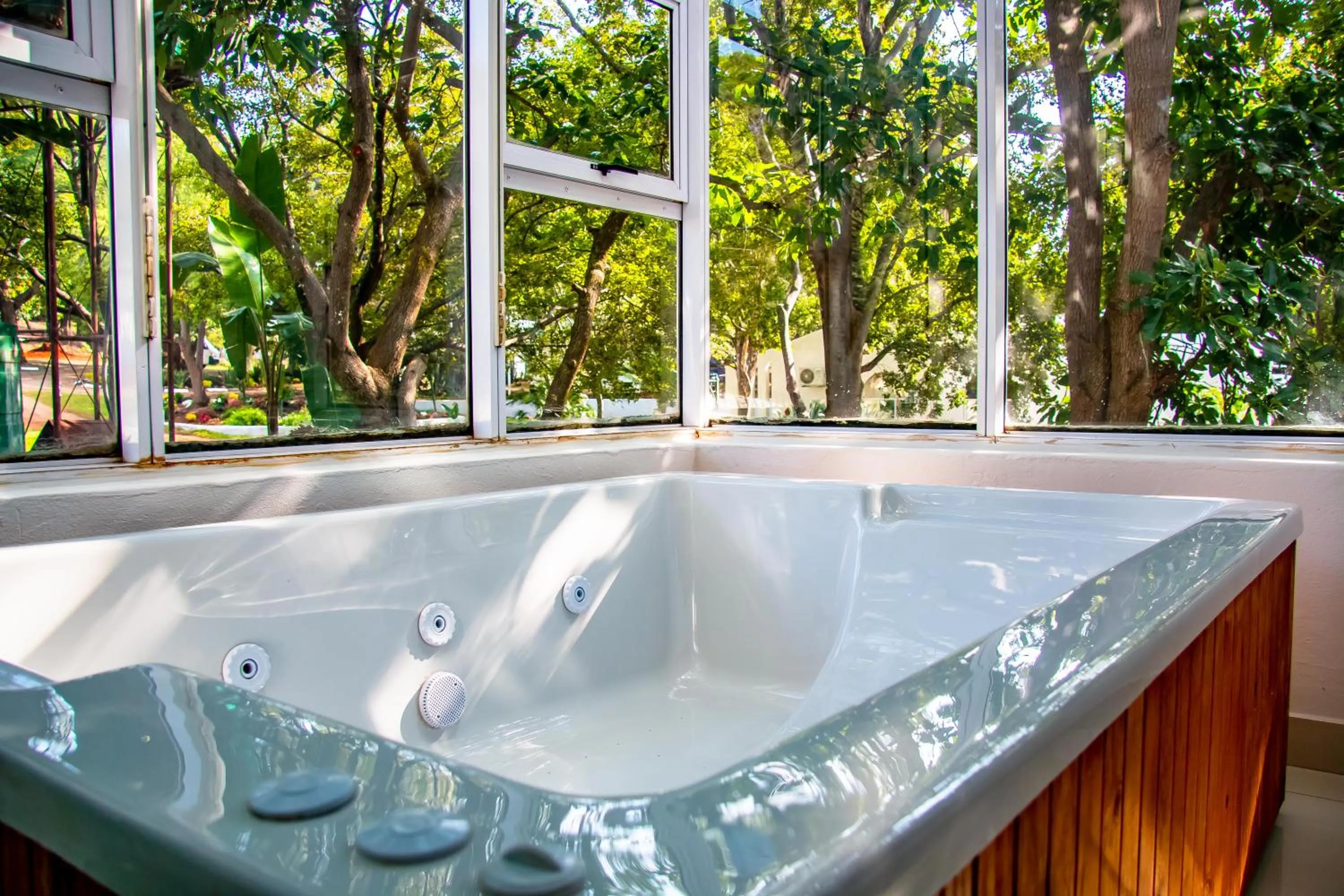 Hot Tub in Graceland Conference and Lifestyle Centre