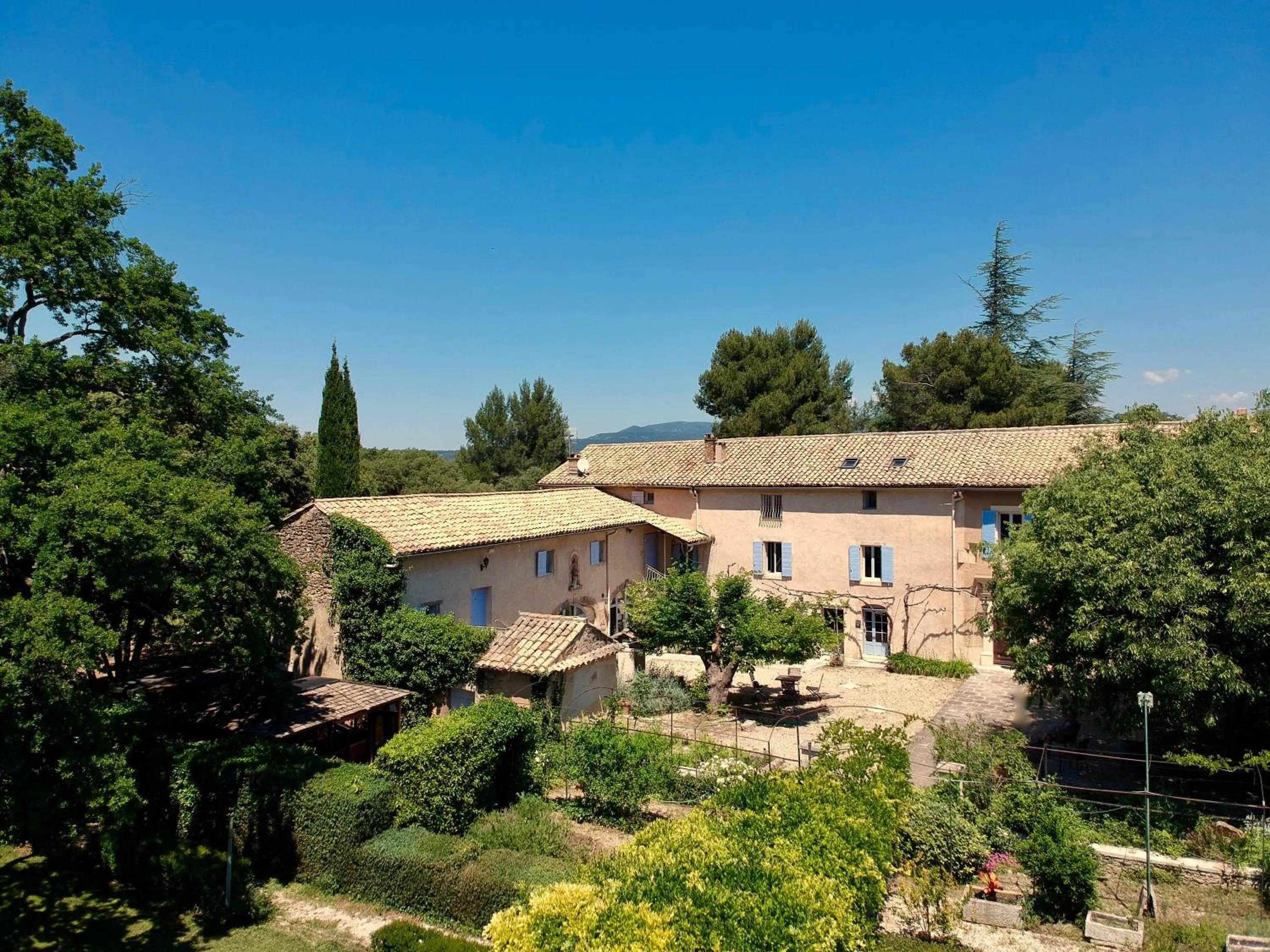 Property building in La Bastide Du Bois Breant